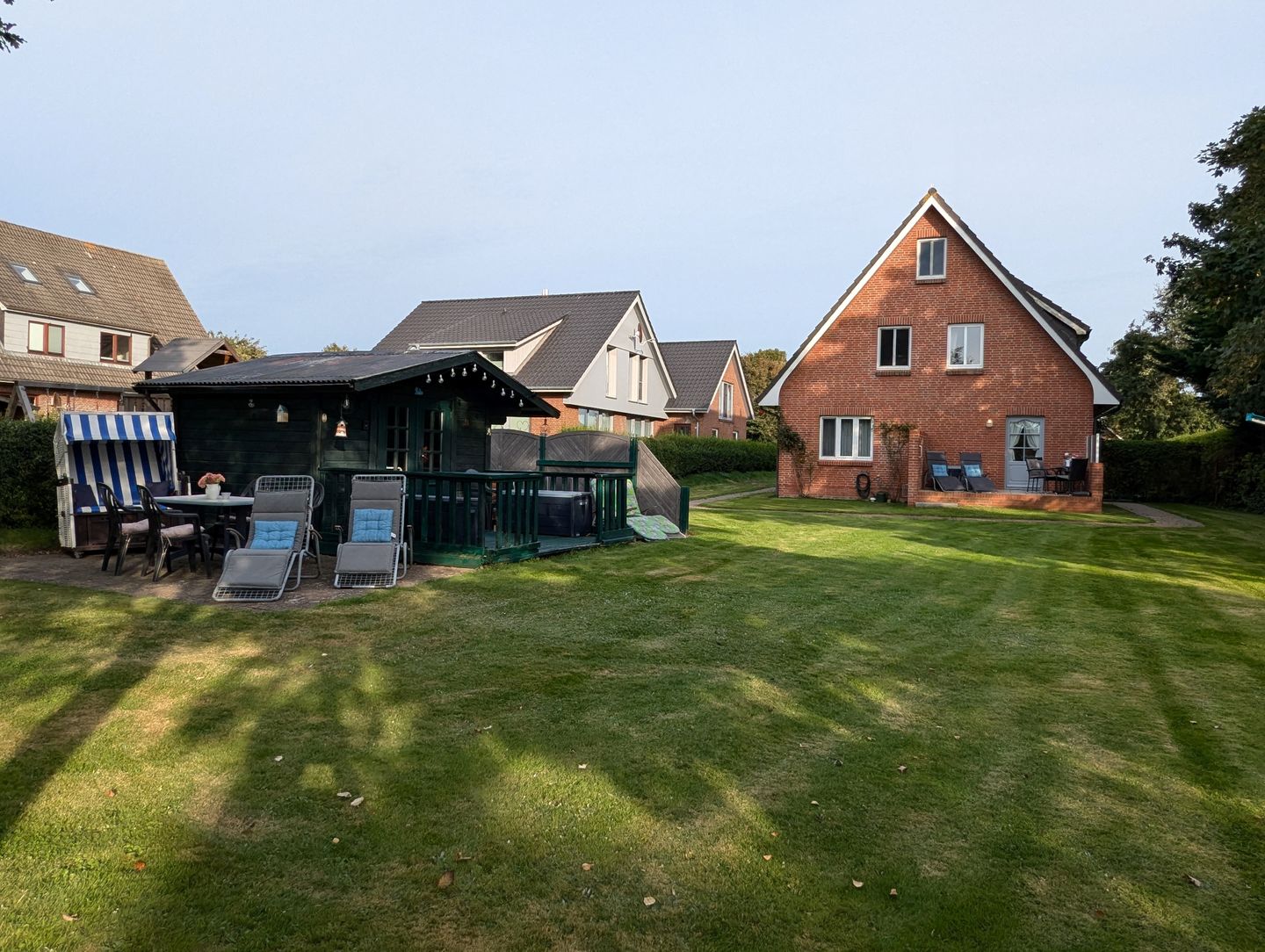 Haus Friesenglück Whg. Muschel Alkersum - Gartenblick