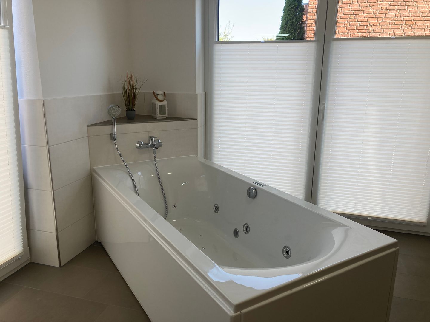  "Meeresjuwel" Bijoux Dahme - Whirlpool