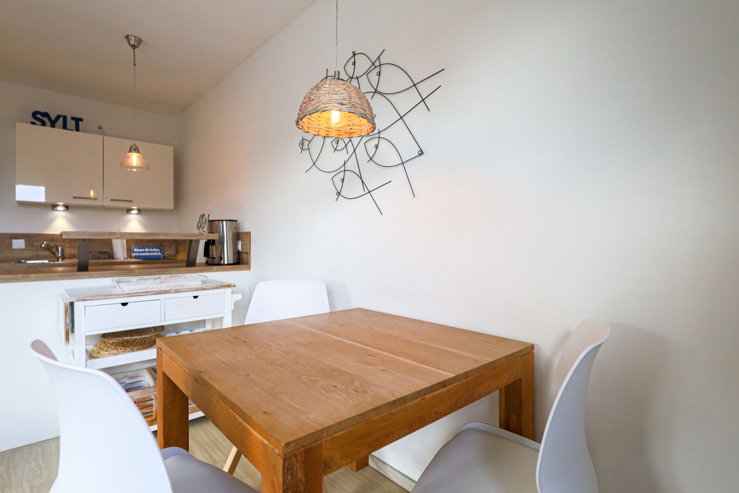 Sonnenschein - Westerlandstr. 16, App. 2 Wenningstedt - Wohnzimmer