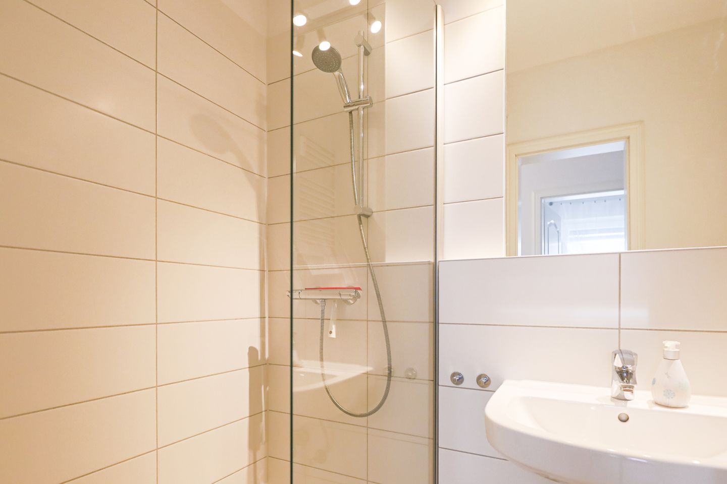 Sonnenschein - Westerlandstr. 16, App. 2 Wenningstedt - Badezimmer