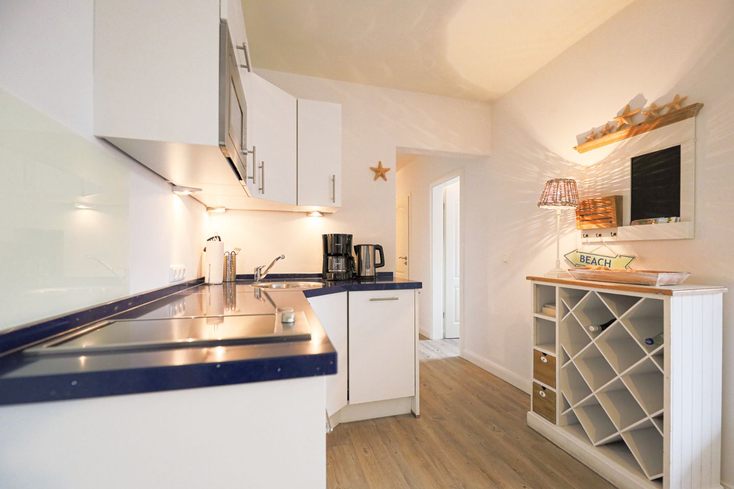 Seesternchen - Westerlandstr. 16, App. 3 Wenningstedt - Küche / Küchenzeile