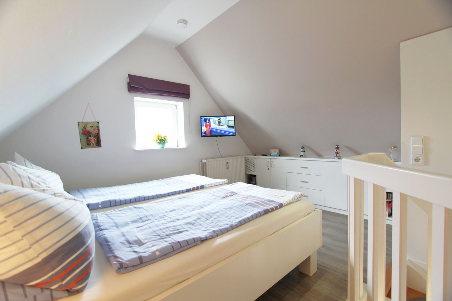 Beachdarling - Im Grund 25, App. 4 Wenningstedt - Schlafzimmer