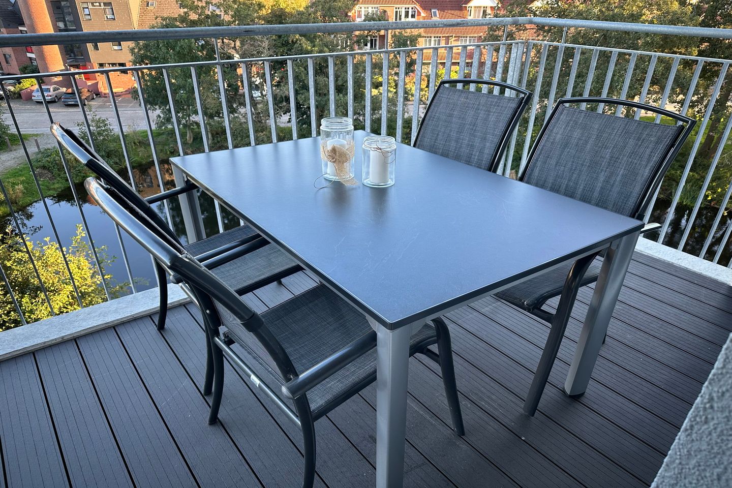 NordseeResort Friesland Nordseeresort Friesland 50-3-m Schillig - Balkon mit Gartenmöbeln