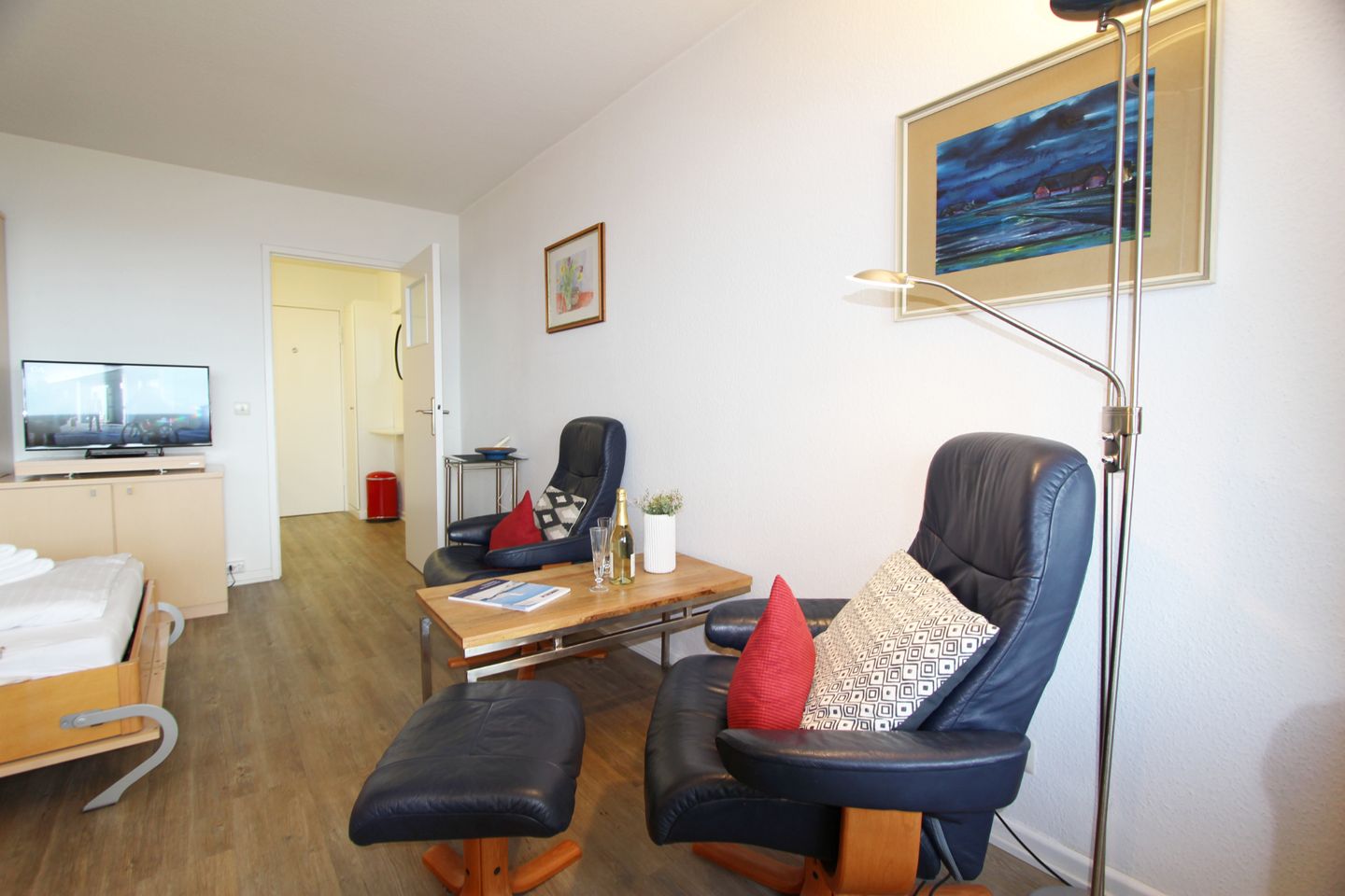 Dünenhof zum Kronprinzen- Seestr. 18, App. 56 Wenningstedt - Wohnzimmer