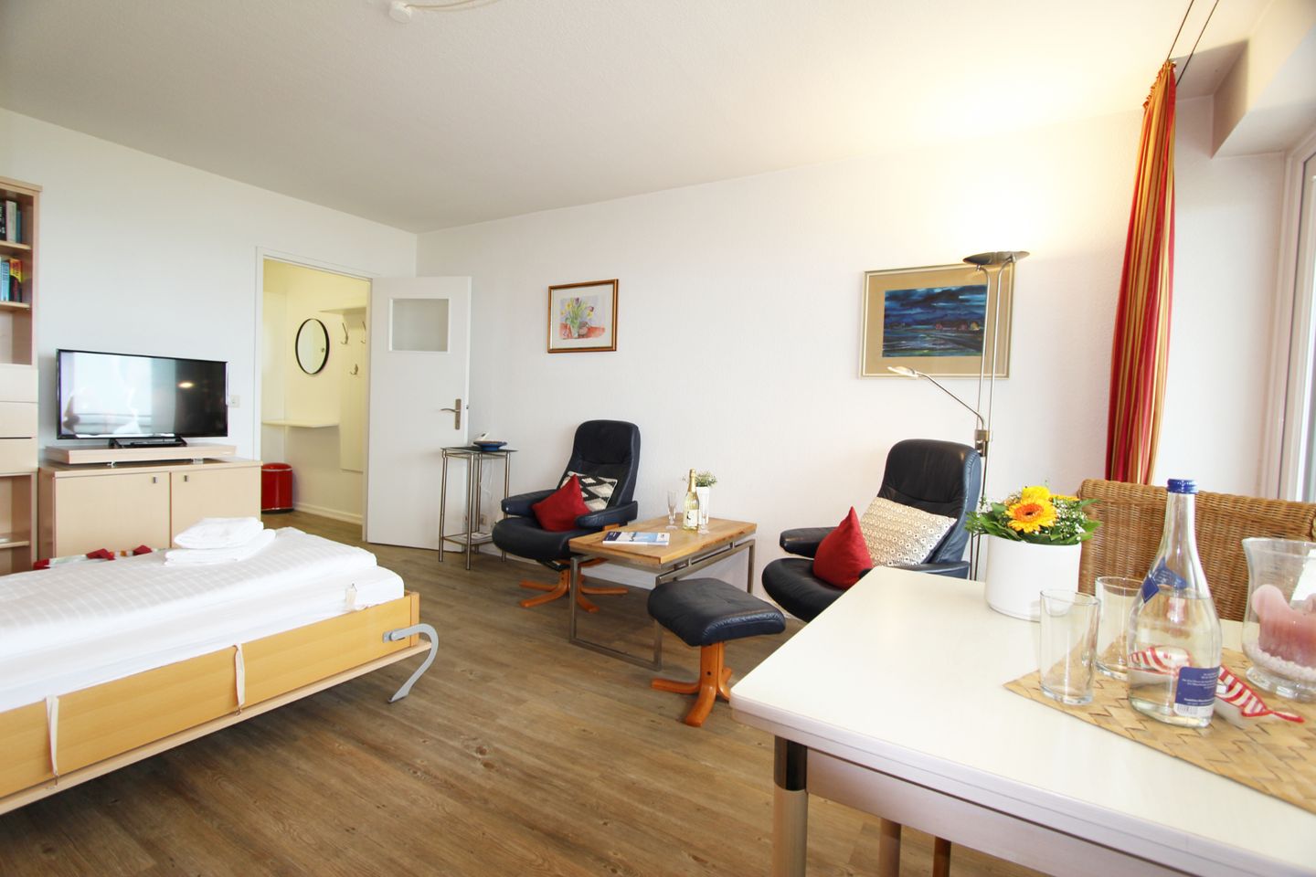 Dünenhof zum Kronprinzen- Seestr. 18, App. 56 Wenningstedt - Wohnzimmer