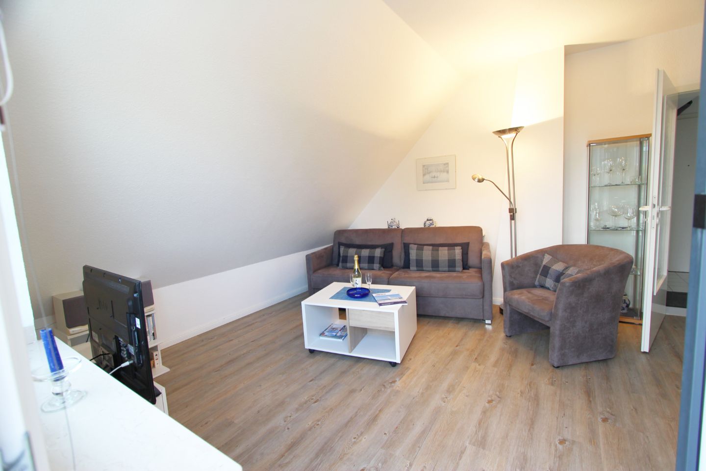 Neptun - Dünenstr. 2, App. 6 Wenningstedt - Wohnzimmer