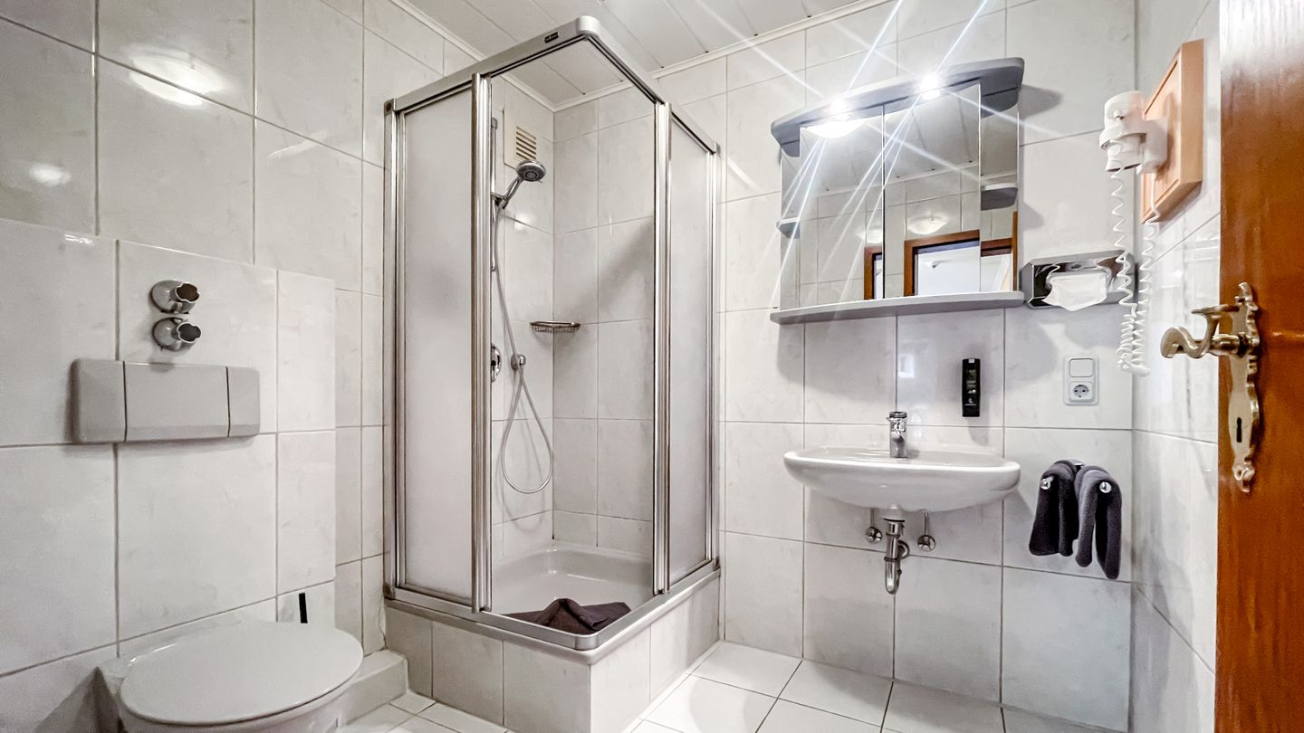 Smart Resorts B&B 1 BB1 118 Winterberg - Züschen - Badezimmer