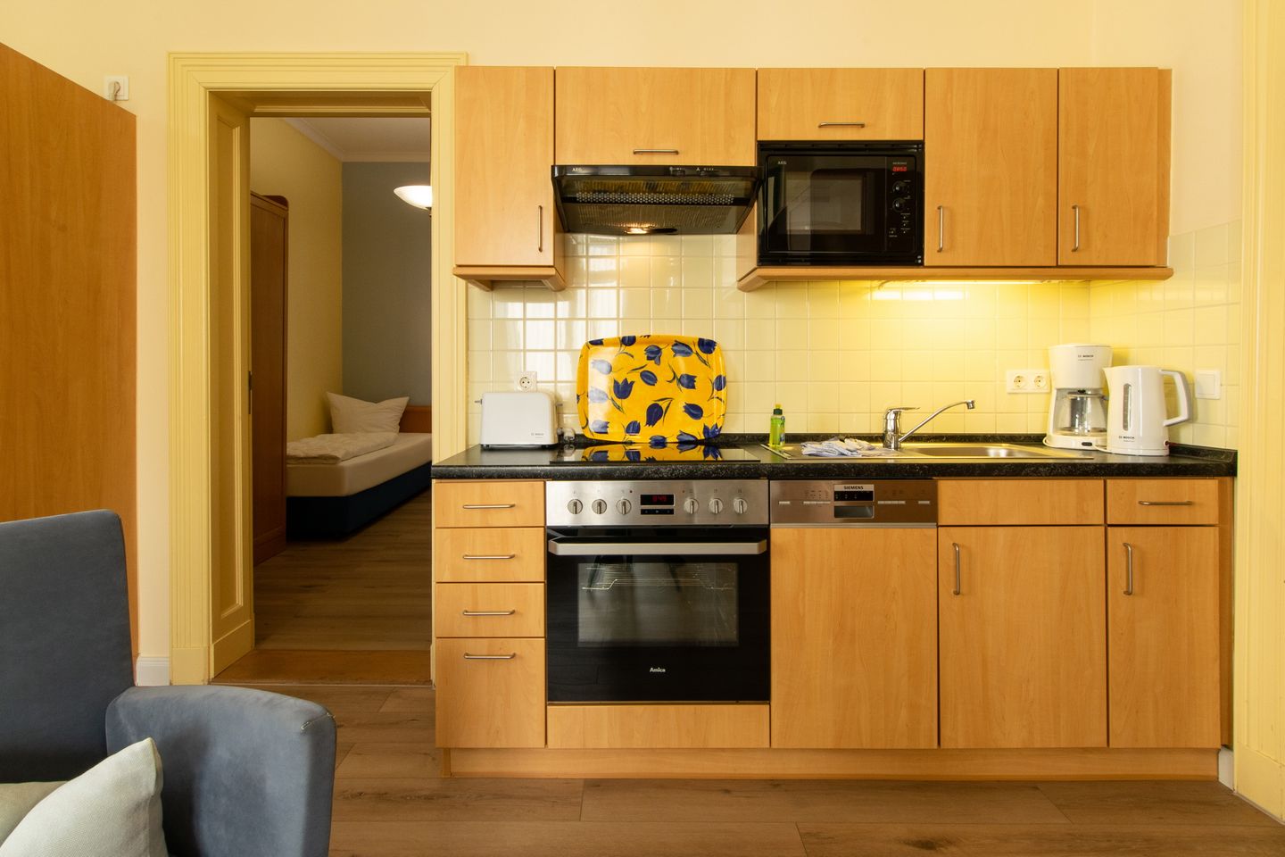 Villa am Ostseestrand Villa am Ostseestrand 208 Usedom - Küchenzeile mit Backofen