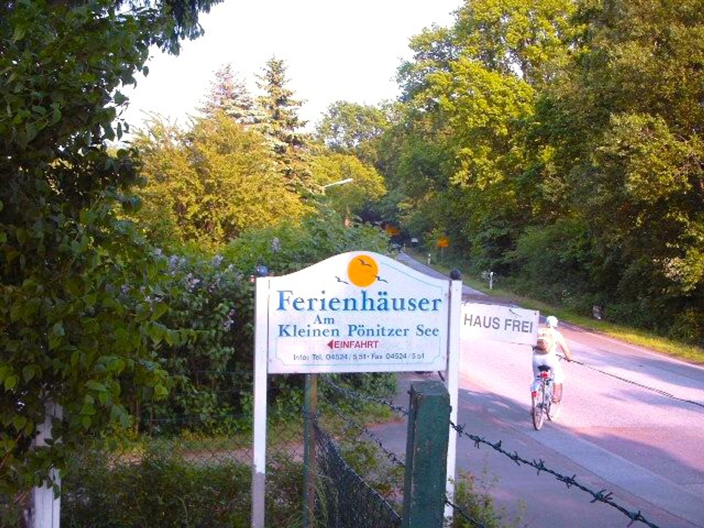  Zwergenhaus Scharbeutz - Fassade / Eingang