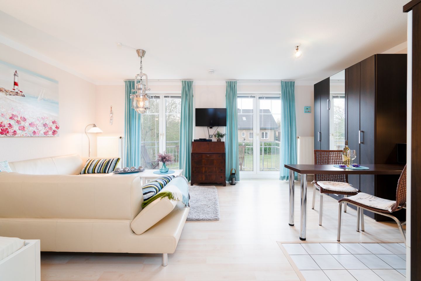  Erholungsnest Neustadt in Holstein - Wohnzimmer