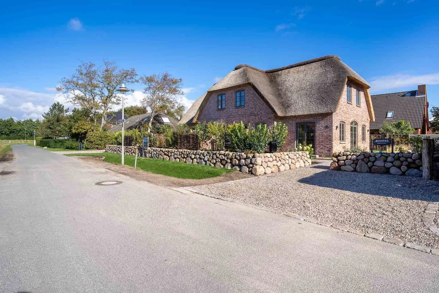 Reetdachhaus Gaia & Ganymed Reetdachhaus Ganymed SPO Dorf - 