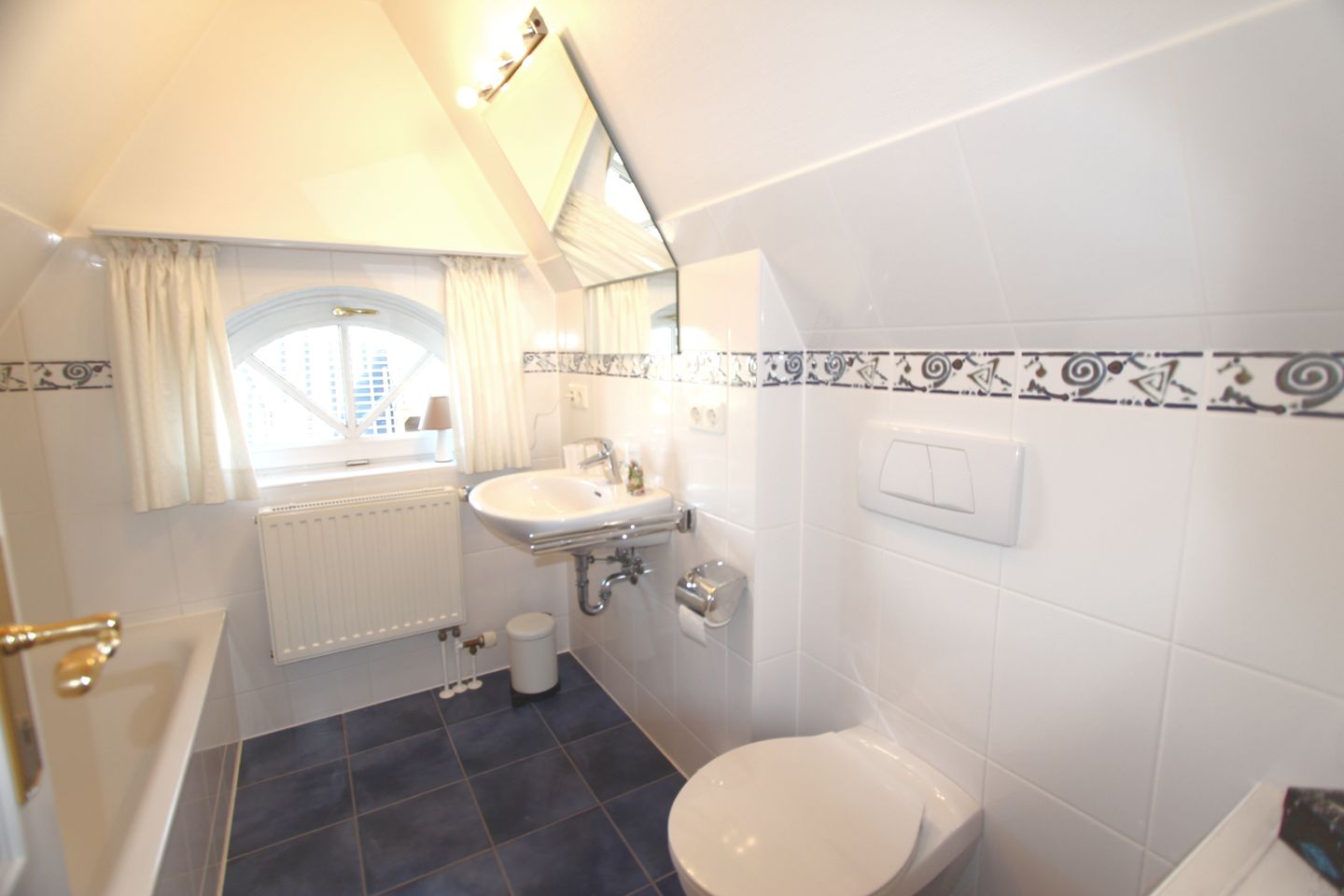 Süder Wung 1 e Wenningstedt - Badezimmer