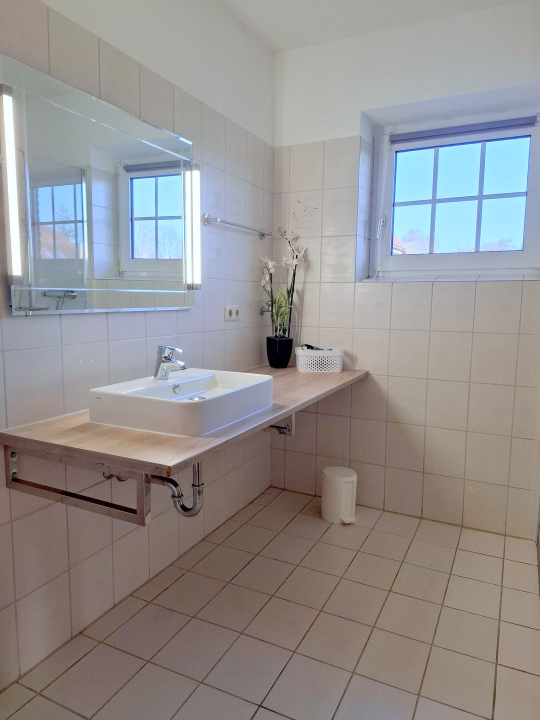 Haus am Brunnen Mühlenblick 1 Wohnung Orchidee Werdum - 