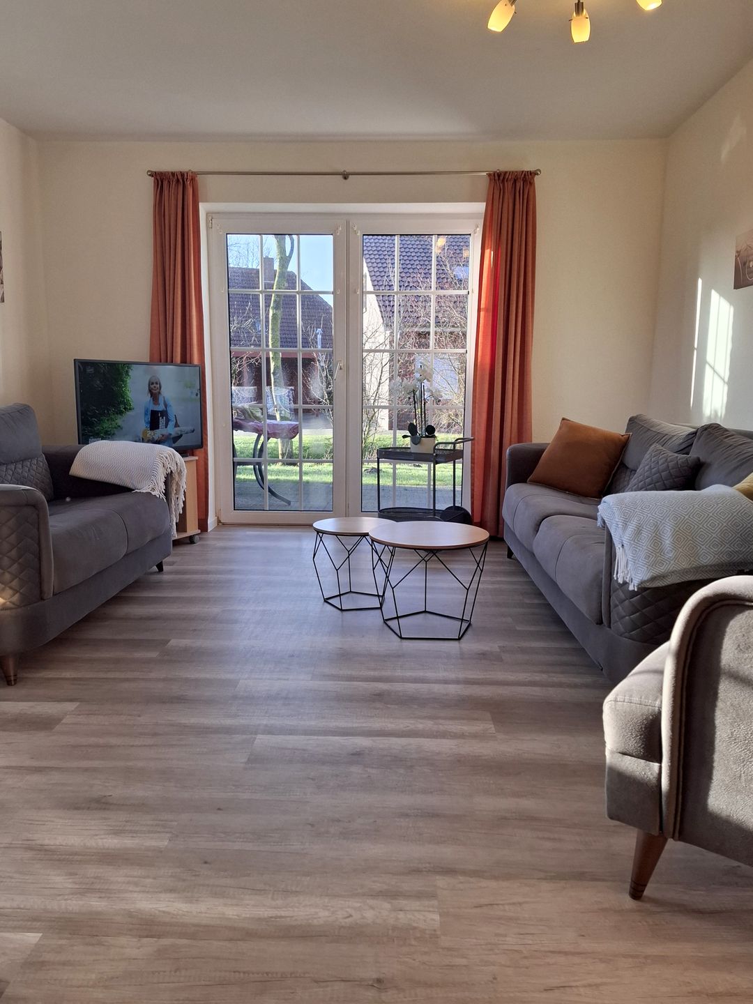 Haus am Brunnen Mühlenblick 1 Wohnung Orchidee Werdum - 