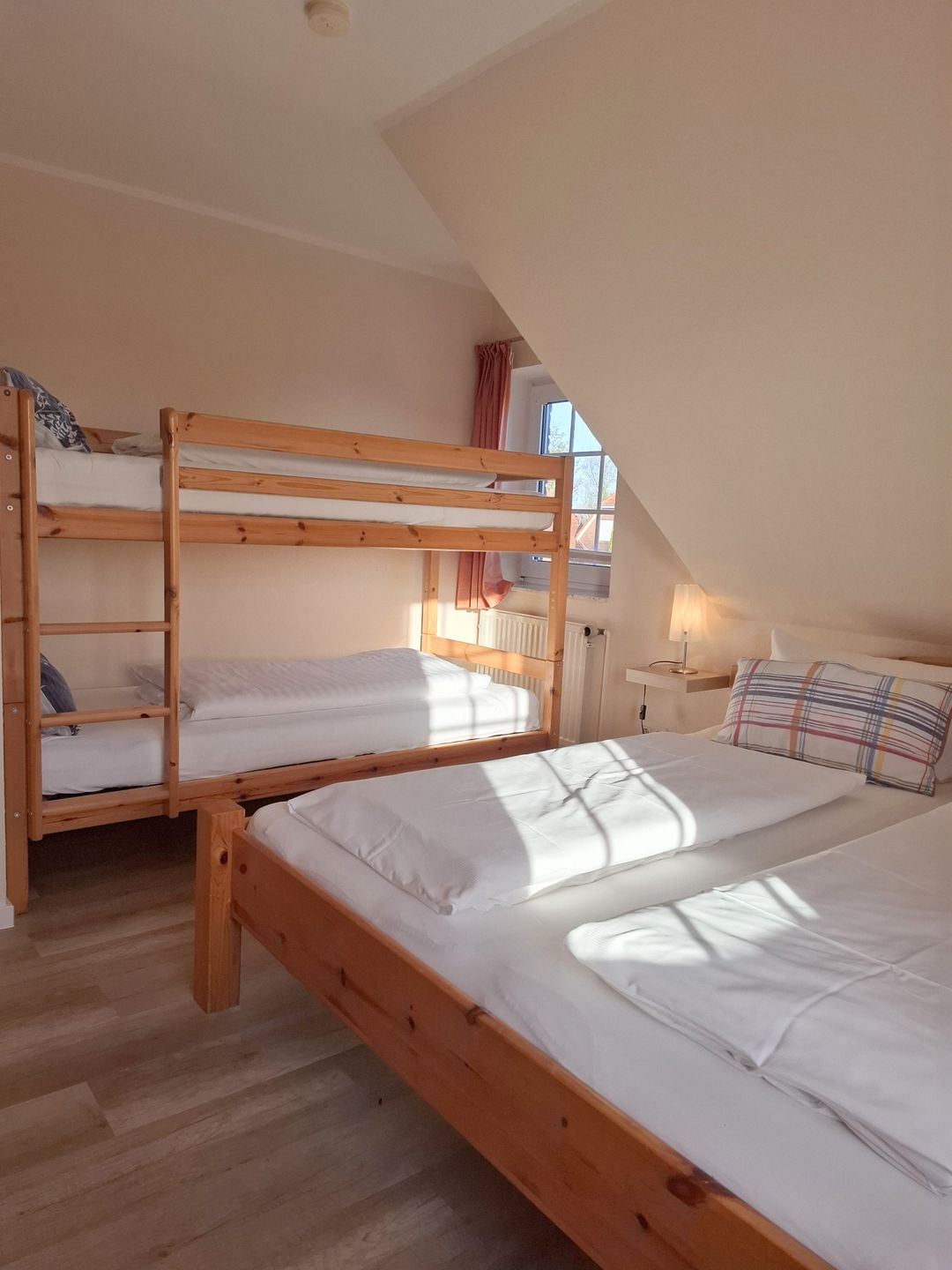 Haus am Brunnen Mühlenblick 1 Wohnung Schmetterling Werdum - 