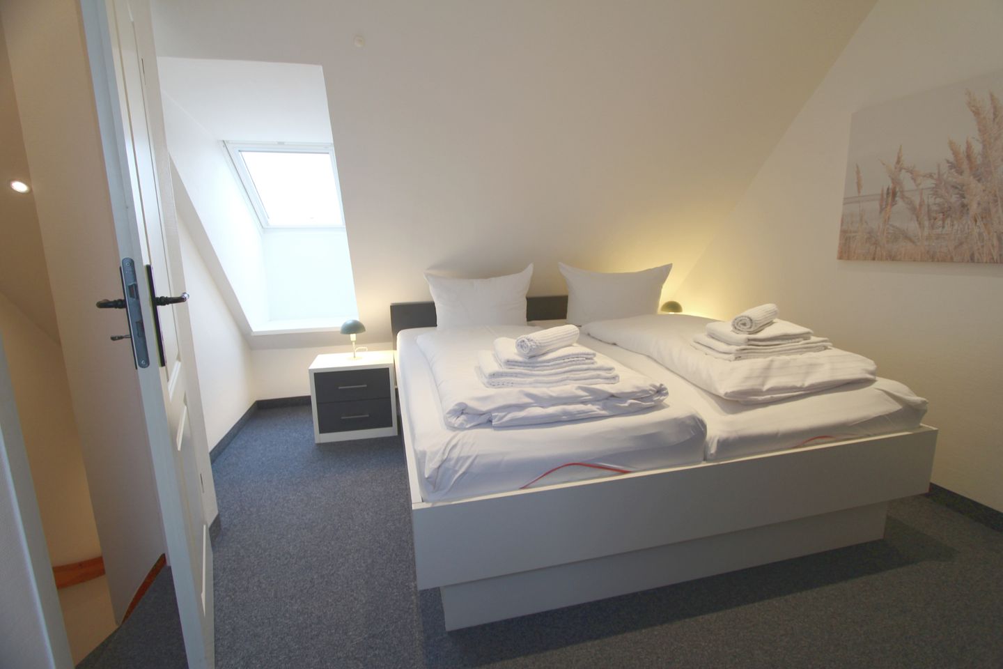  Trutz blanker Hans  - Dünenstr. 19, App. 10 Wenningstedt - Schlafzimmer