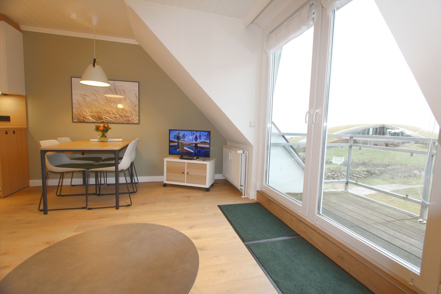  Trutz blanker Hans  - Dünenstr. 19, App. 10 Wenningstedt - Wohnzimmer