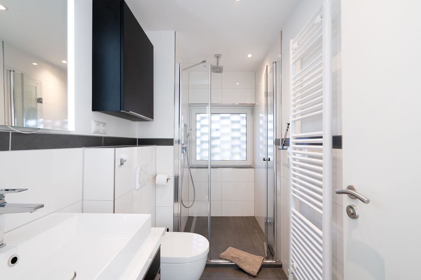  Steilküste Sierksdorf - Badezimmer