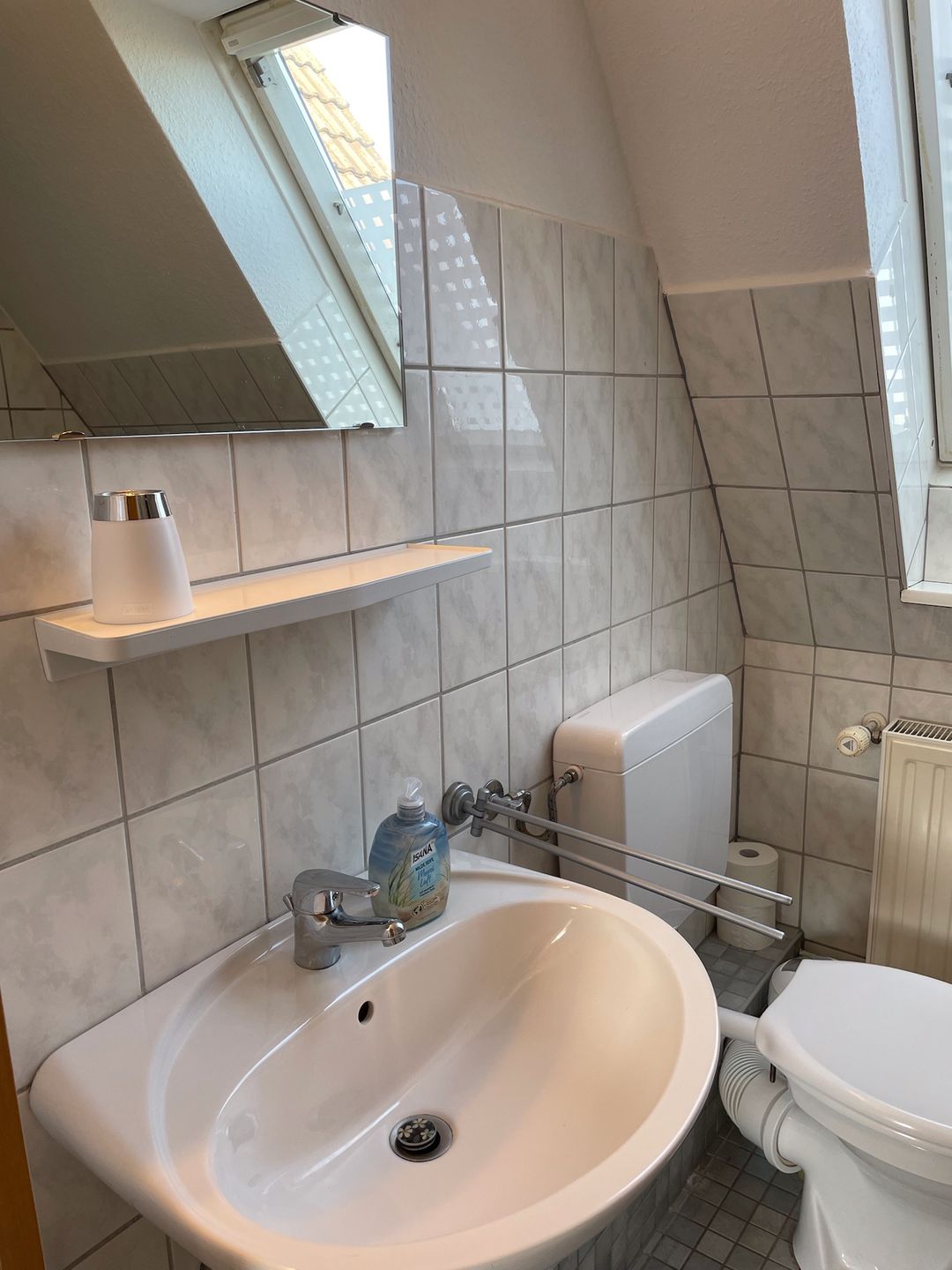  "AHOI - Seeblick - Halvar" Büsum Büsum - Badezimmer