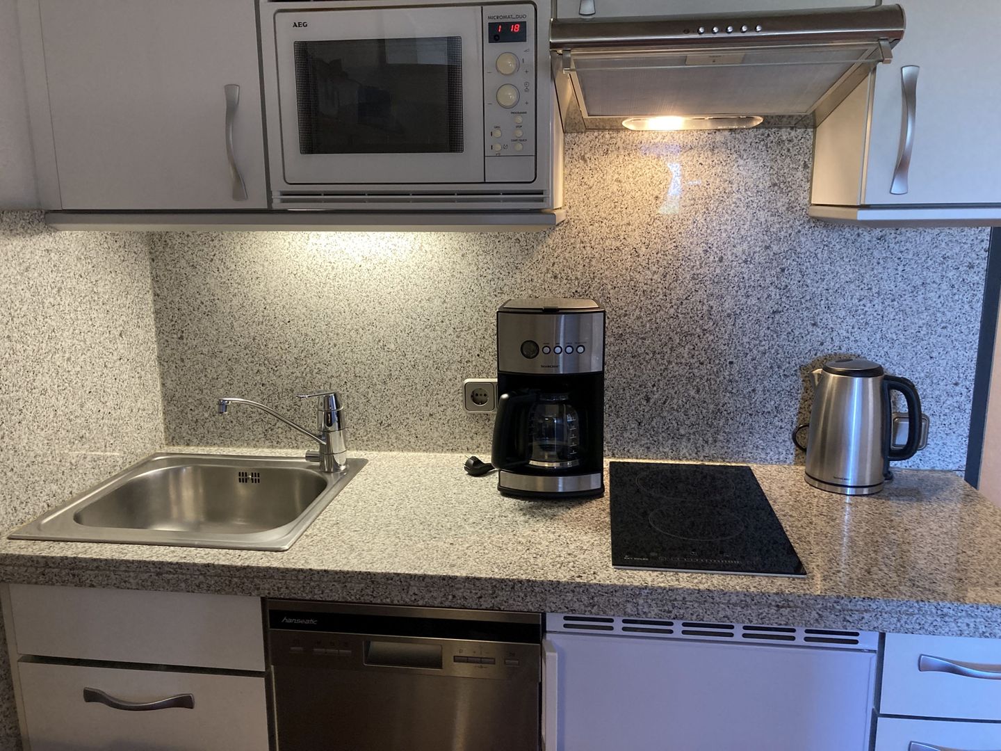  Berolina 408 - Sonnenplätzchen Dahme - Küche / Küchenzeile