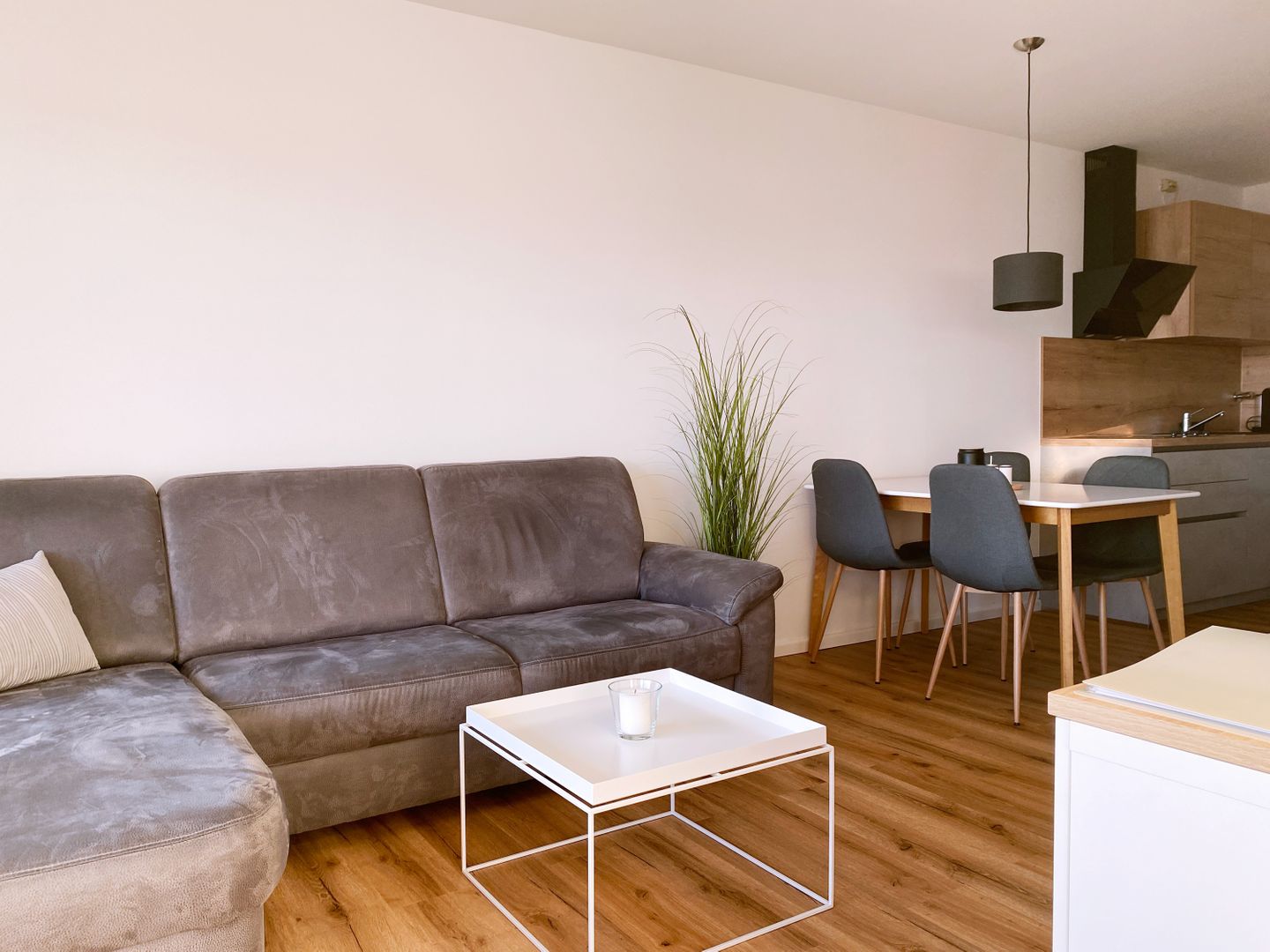 Kaiserhof Apartment 673, Typ D  - Wohnzimmer