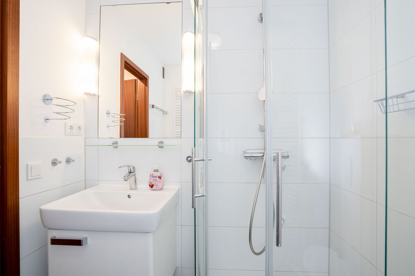  RES/303 - Residenz -Seeblick Scharbeutz - Badezimmer