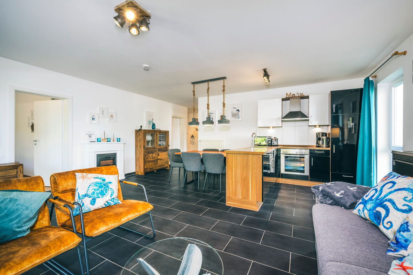 NordseeResort Friesland NordseeResort Friesland 51-0-N Schillig - Wohn-Essbereich mit Küchenzeile