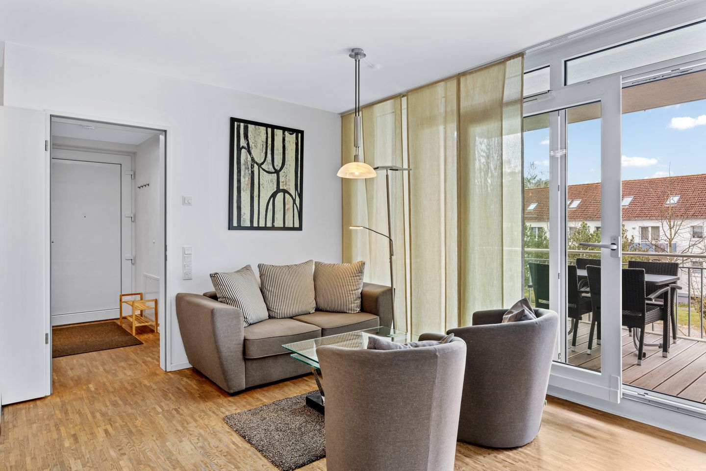 DünenResort Binz DünenResort Binz 114 Rügen - Wohn-Essbereich mit Couch