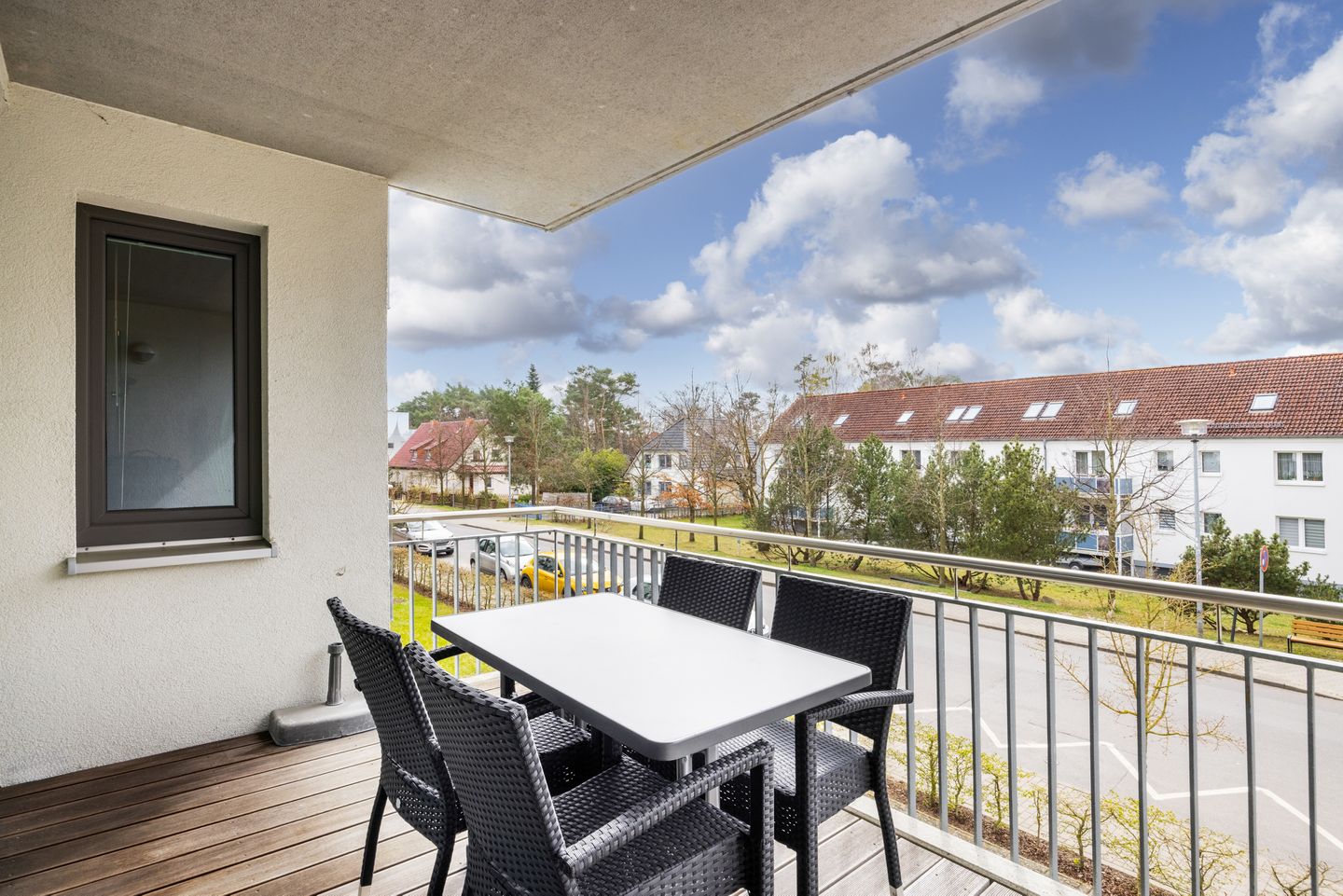 DünenResort Binz DünenResort Binz 114 Rügen - Balkon mit Gartenmöbeln