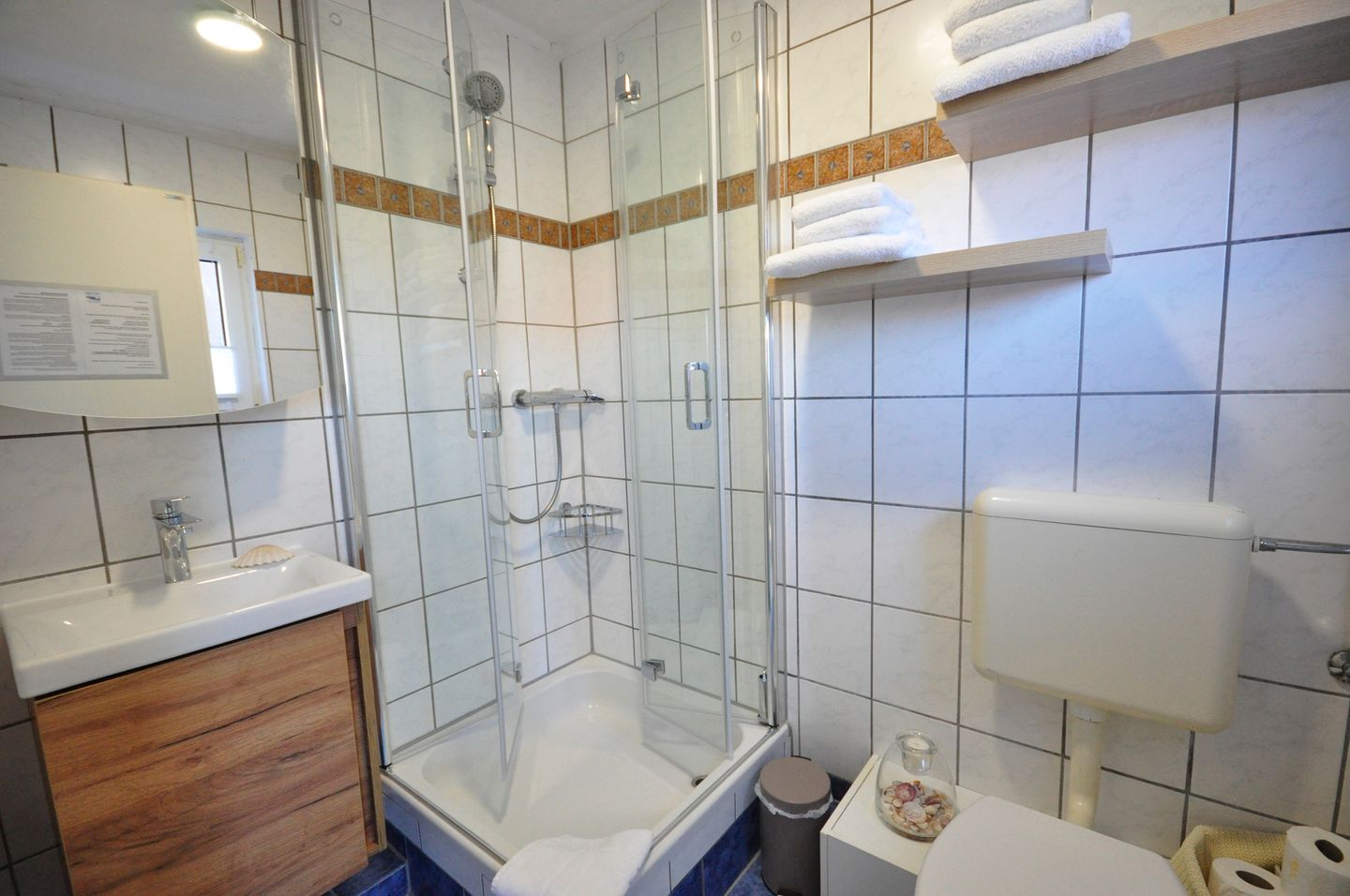 Altes Zollhaus Addenhausen 5 Whg. 3 Kapitänskajüte Neuharlingersiel - 