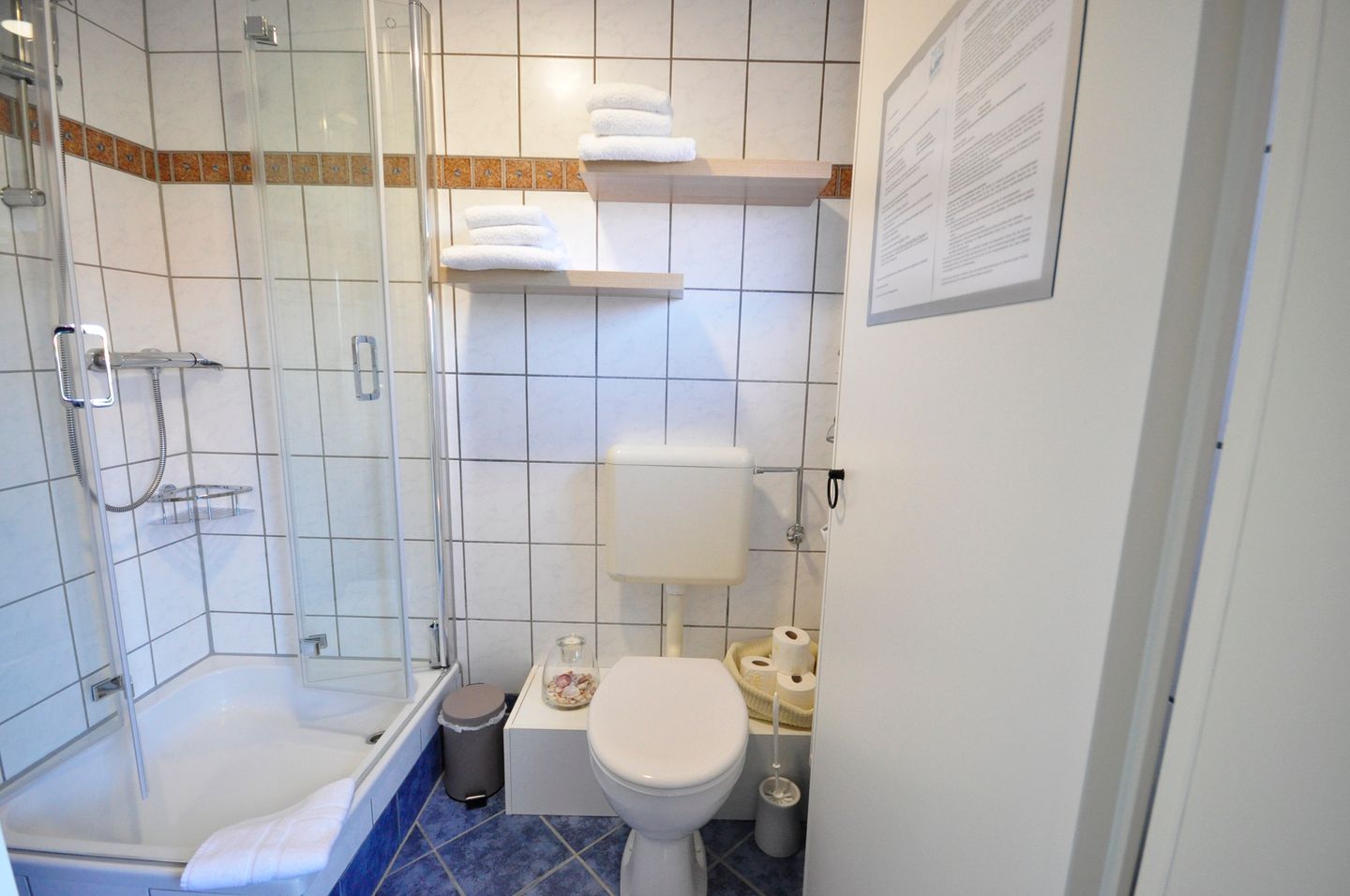 Altes Zollhaus Addenhausen 5 Whg. 3 Kapitänskajüte Neuharlingersiel - 