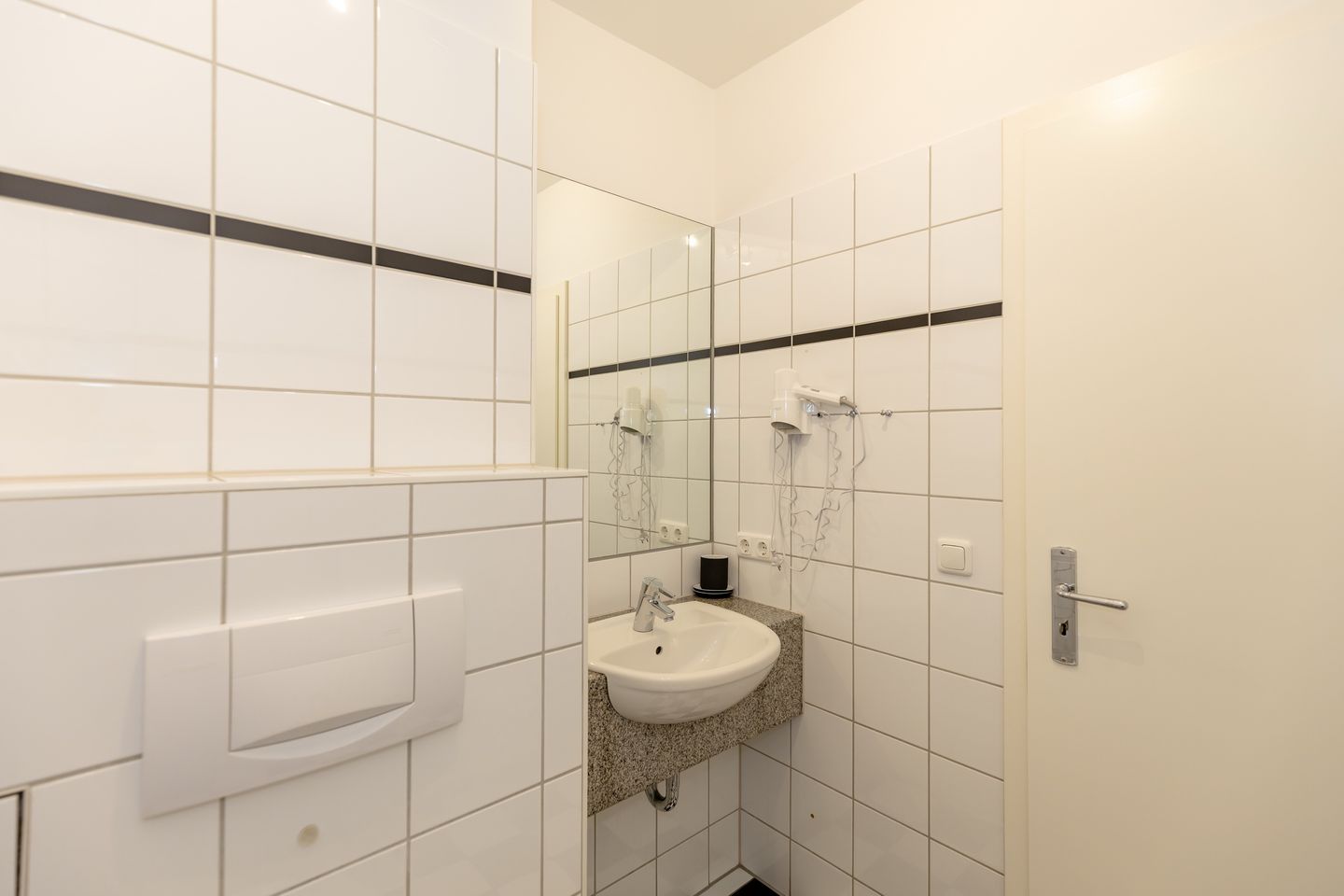 Meeresblick Meeresblick 226 Kühlungsborn - Badezimmer mit Waschtisch