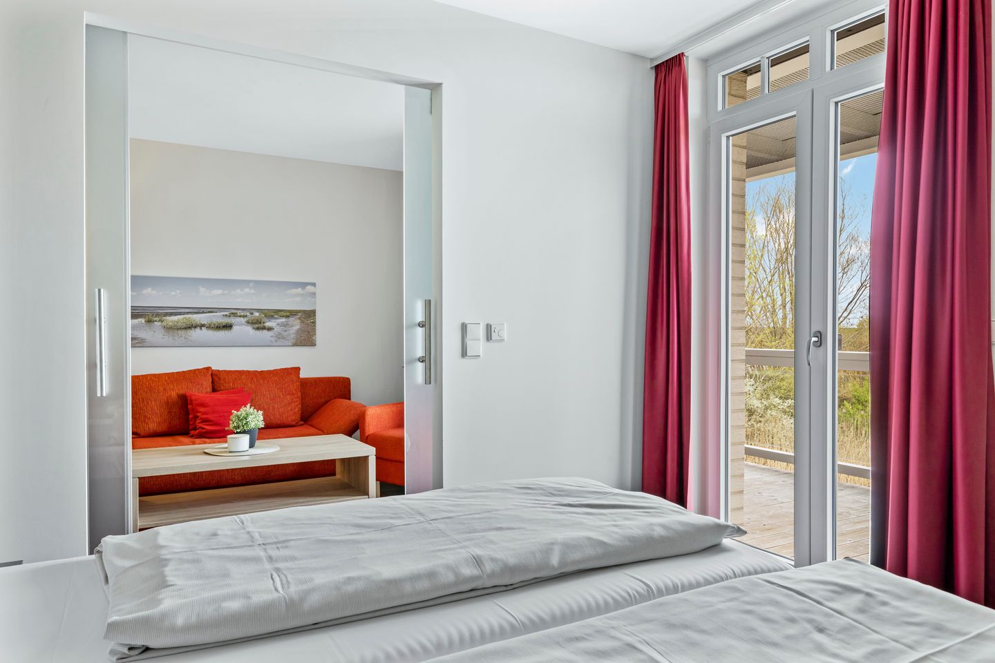 Resort Deichgraf Resort Deichgraf 27-10 Wremen - Schlafzimmer mit Doppelbett