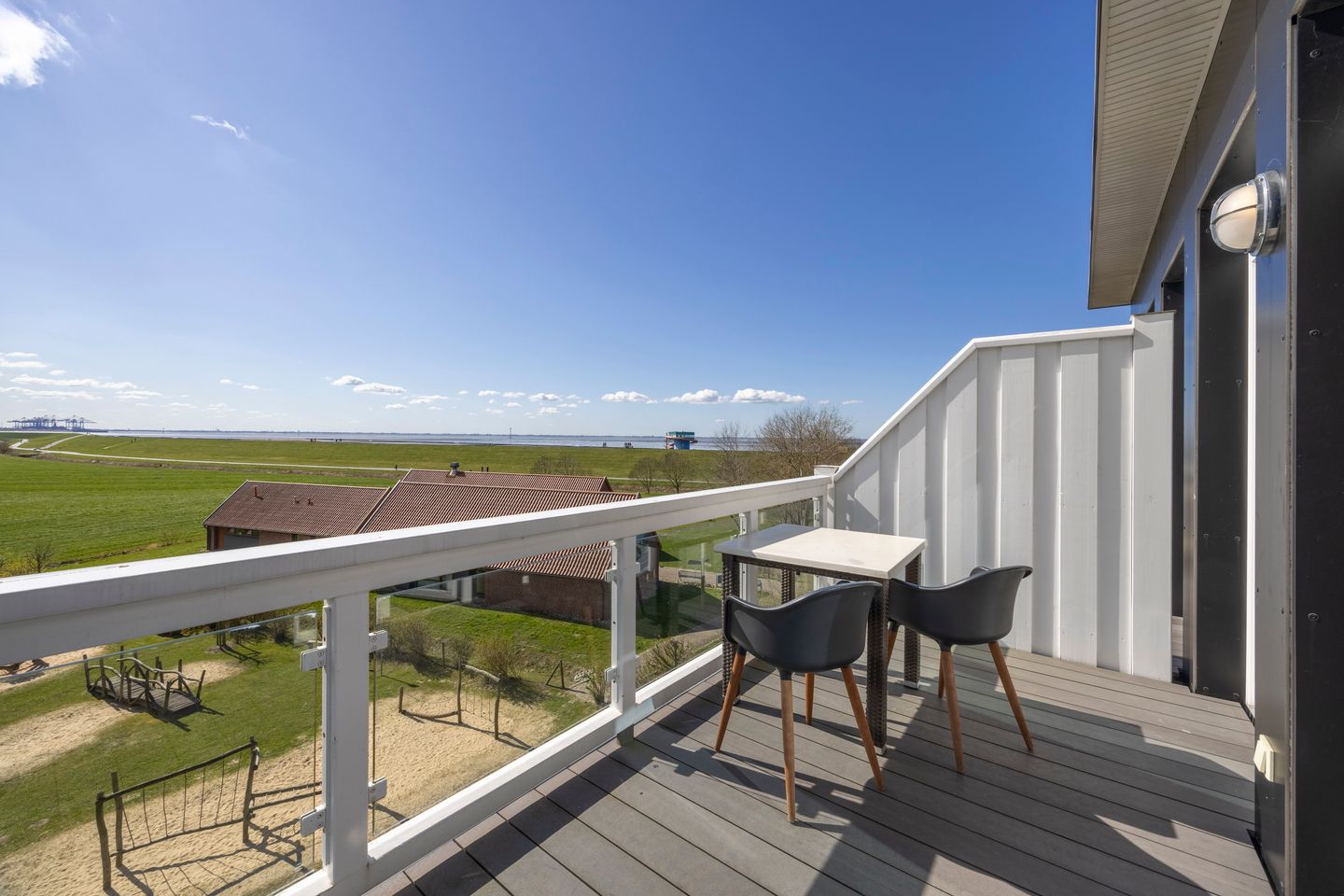 Resort Deichgraf Resort Deichgraf 27-18 Wremen - Balkon mit Ausblick