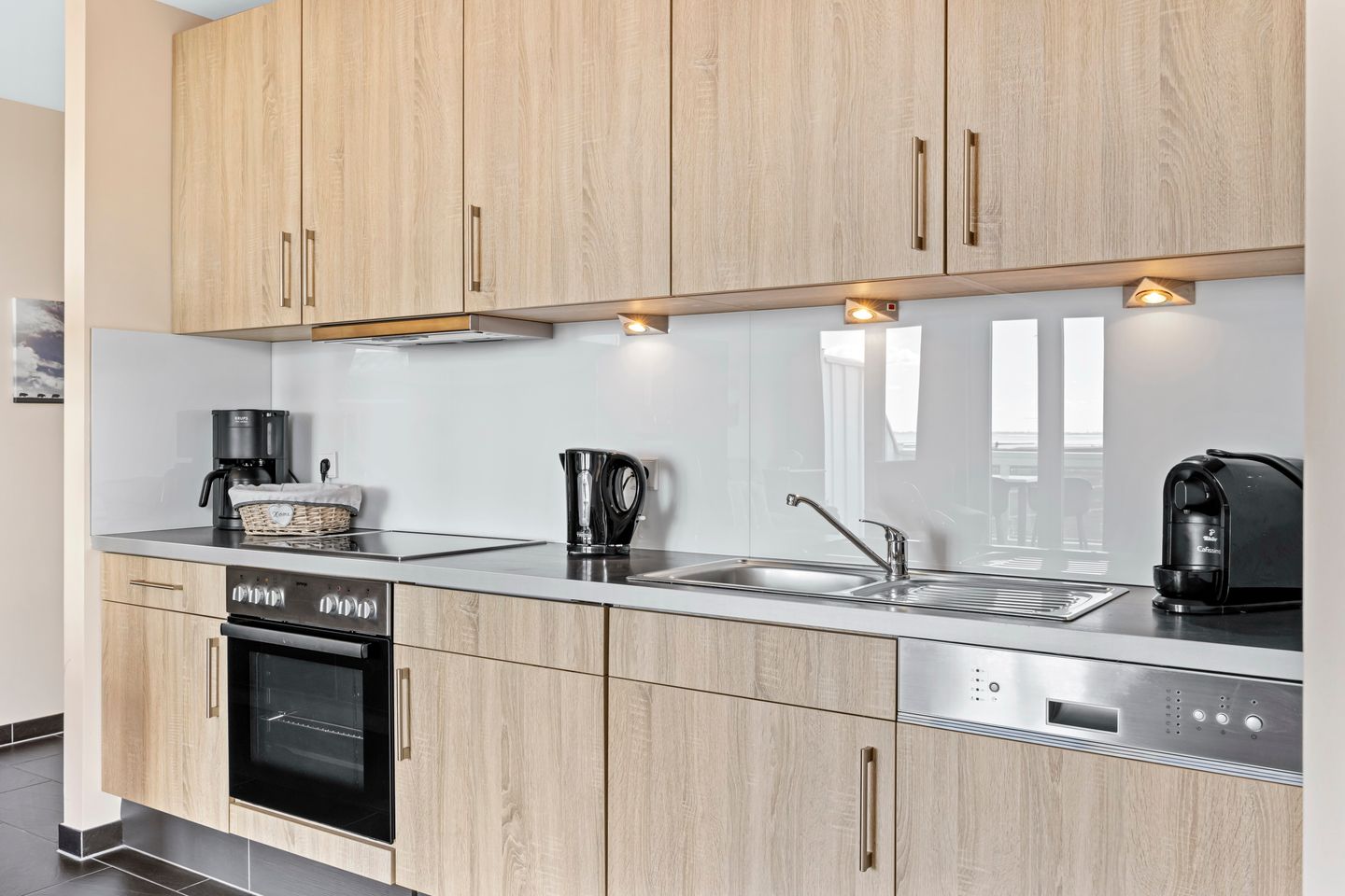 Resort Deichgraf Resort Deichgraf 27-18 Wremen - Küchenzeile mit Backofen