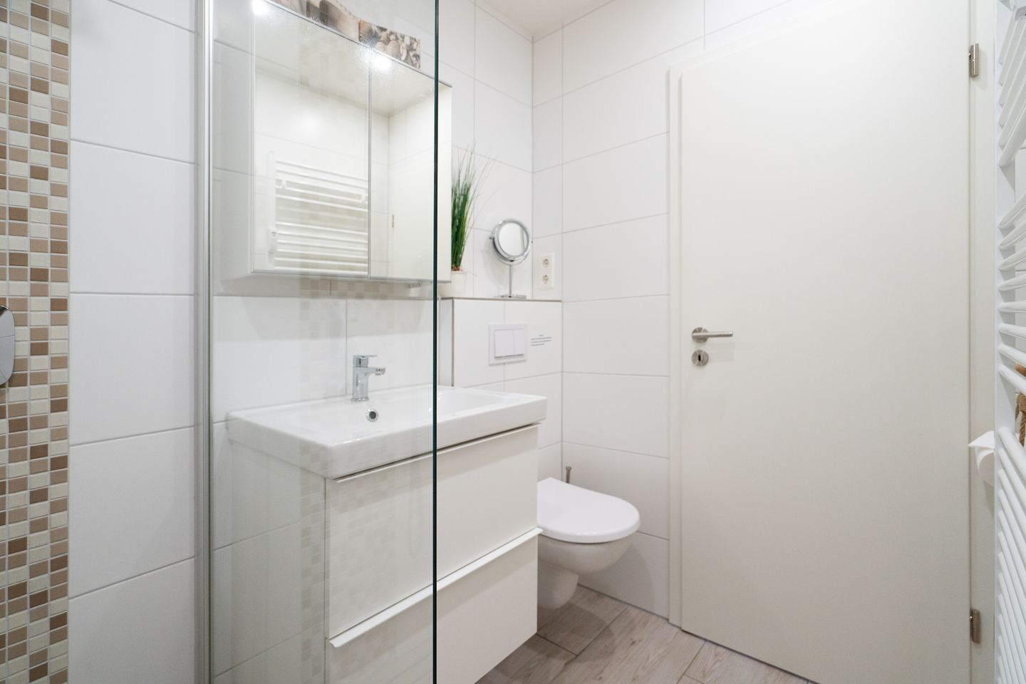 Panoramic Studio Sunrise – Zur Begrüßung ein traumhafter Meerblick Sierksdorf - Badezimmer