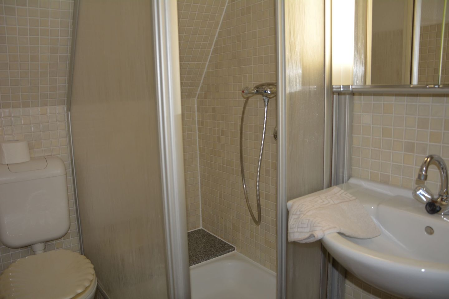 Haus Dünenrose FeWo Silbermöwen im 1. OG für 4 Personen Nebel auf Amrum - 