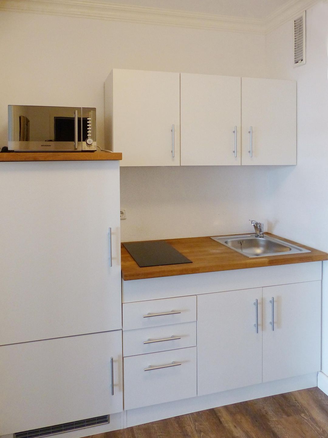 Kaiserhof Apartment 101, Typ B  - Küche / Küchenzeile