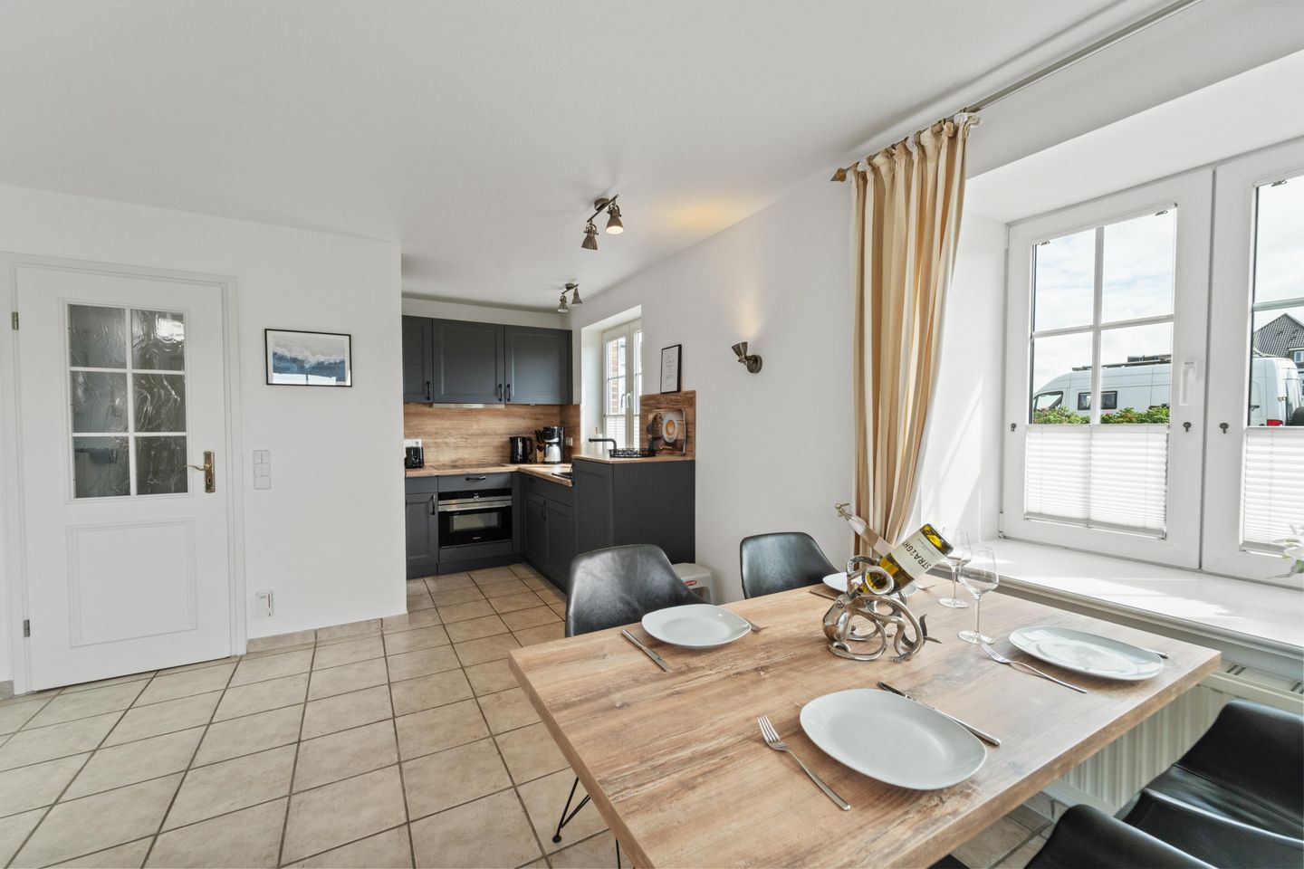 Octopus App. 01 Strandstrasse 12 A Wenningstedt -