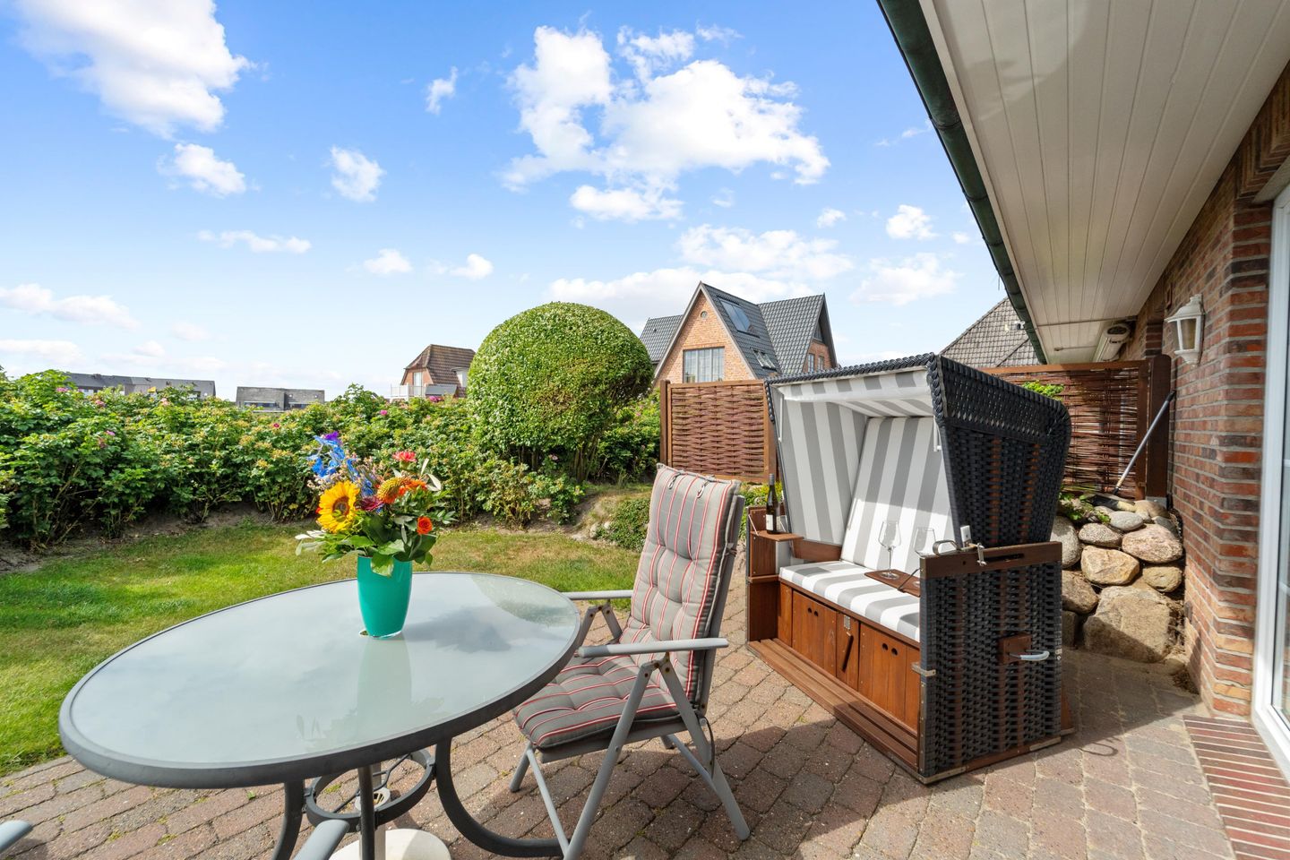 Octopus App. 01 Strandstrasse 12 A Wenningstedt -