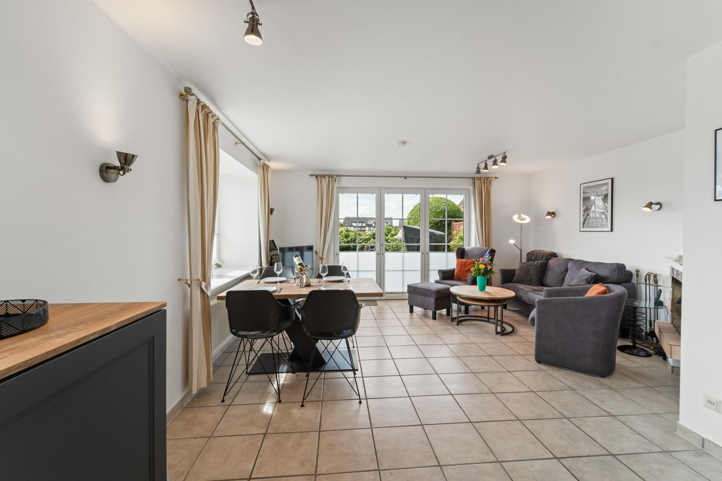 Octopus App. 01 Strandstrasse 12 A Wenningstedt -