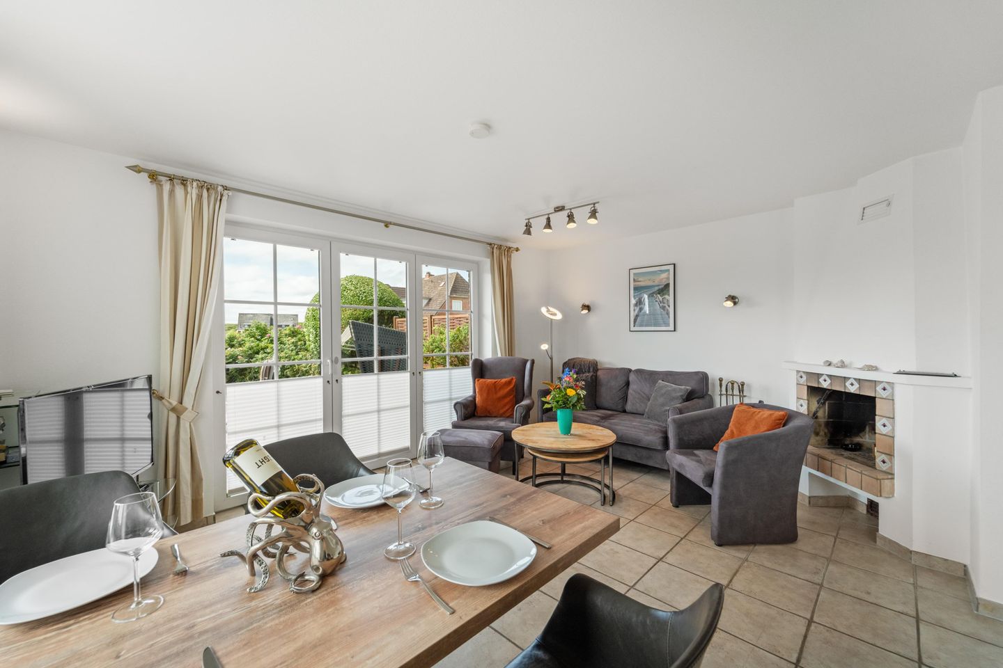 Octopus App. 01 Strandstrasse 12 A Wenningstedt -