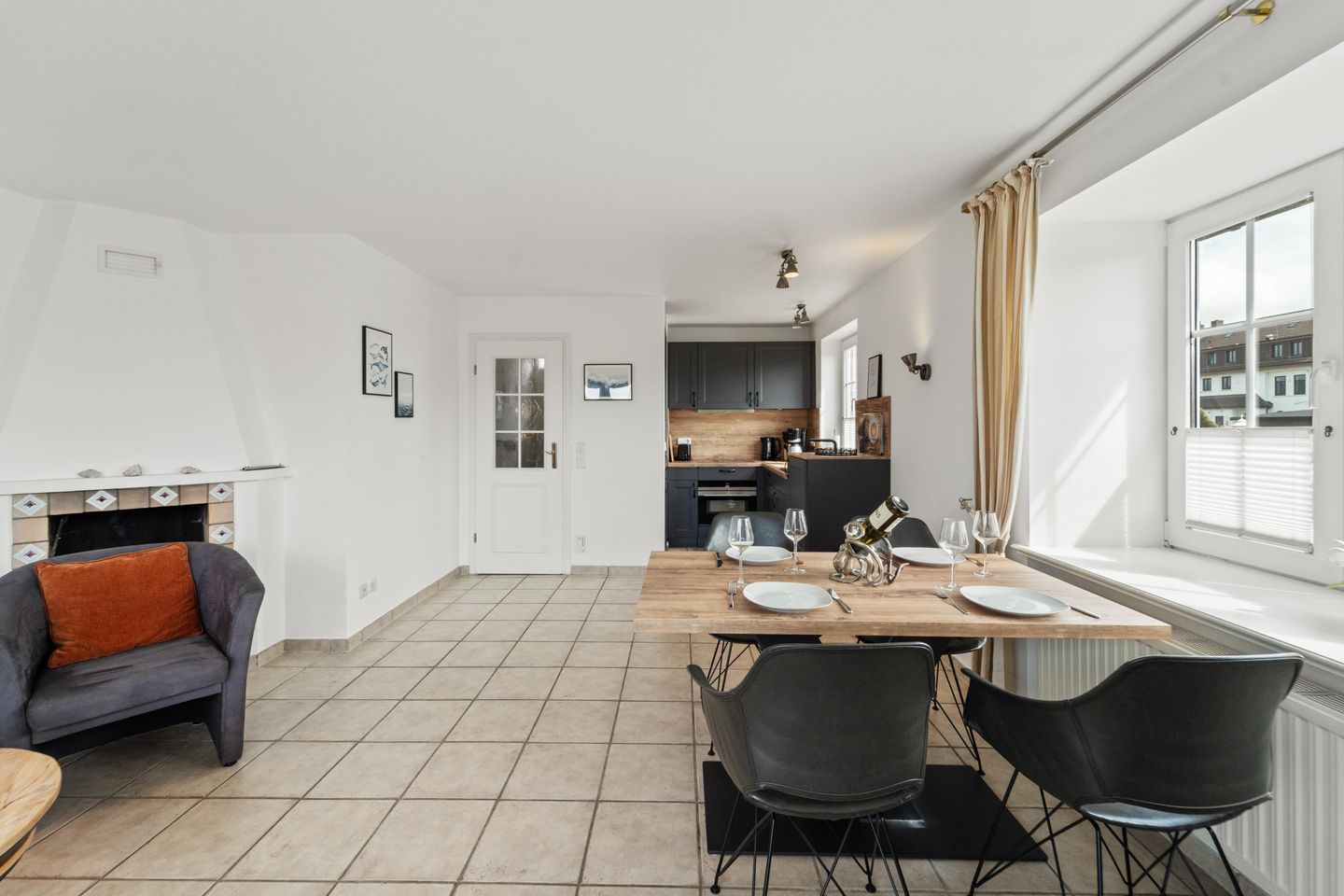 Octopus App. 01 Strandstrasse 12 A Wenningstedt -