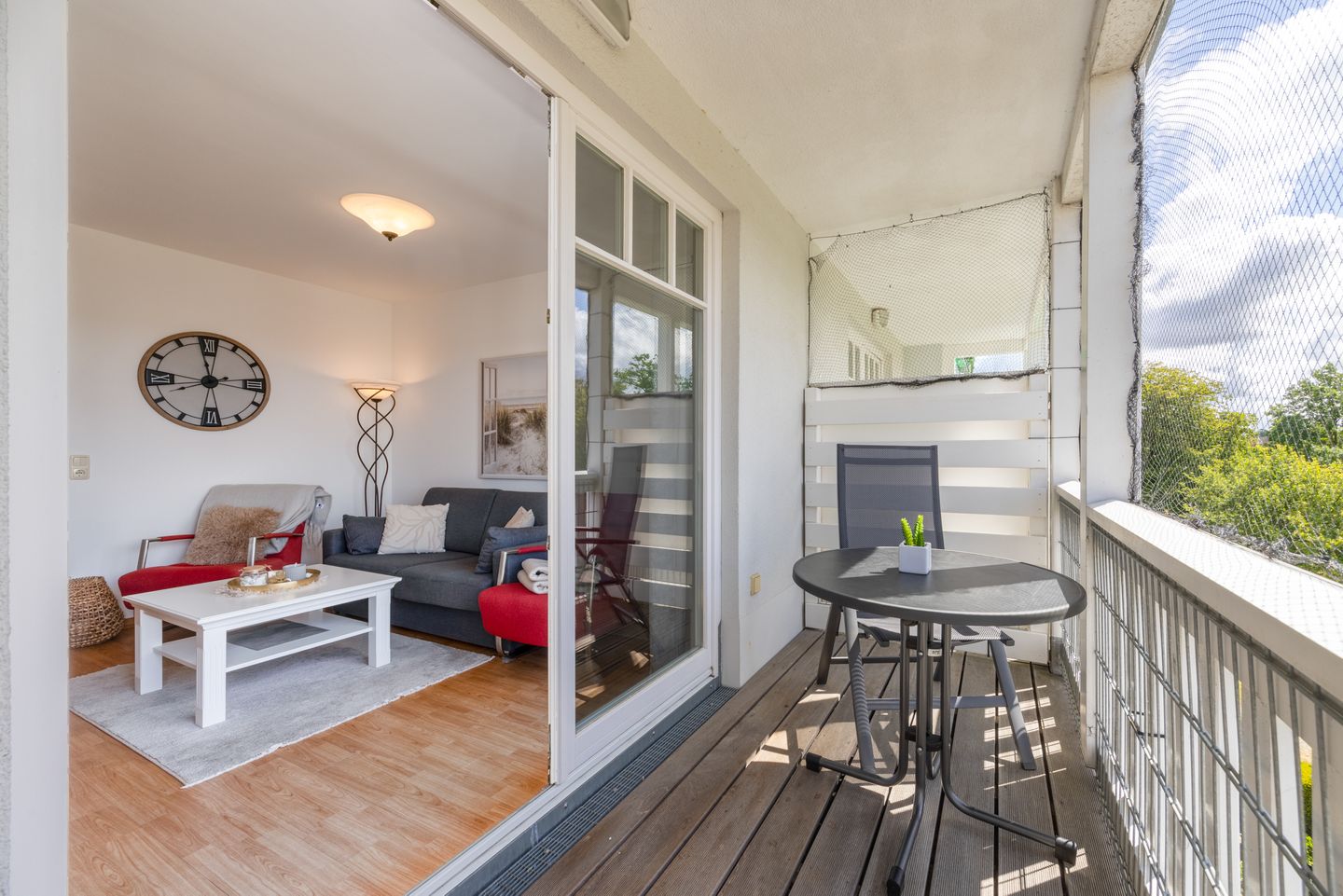 Meeresblick Meeresblick 308 Kühlungsborn - Balkon mit Blick ins Wohnzimmer