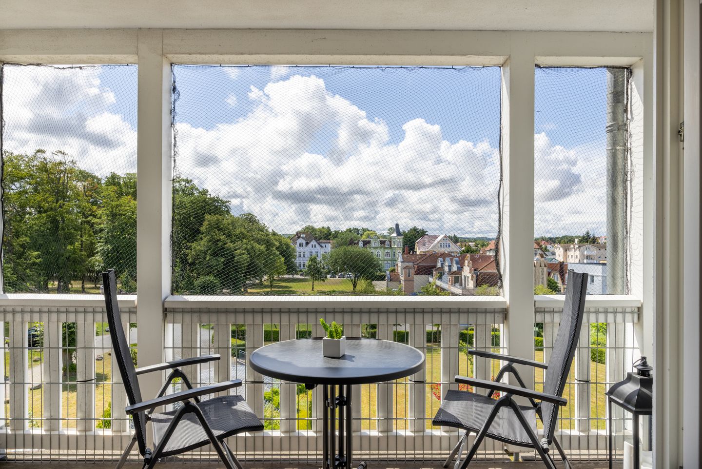 Meeresblick Meeresblick 308 Kühlungsborn - Balkon mit Gartenmöbeln