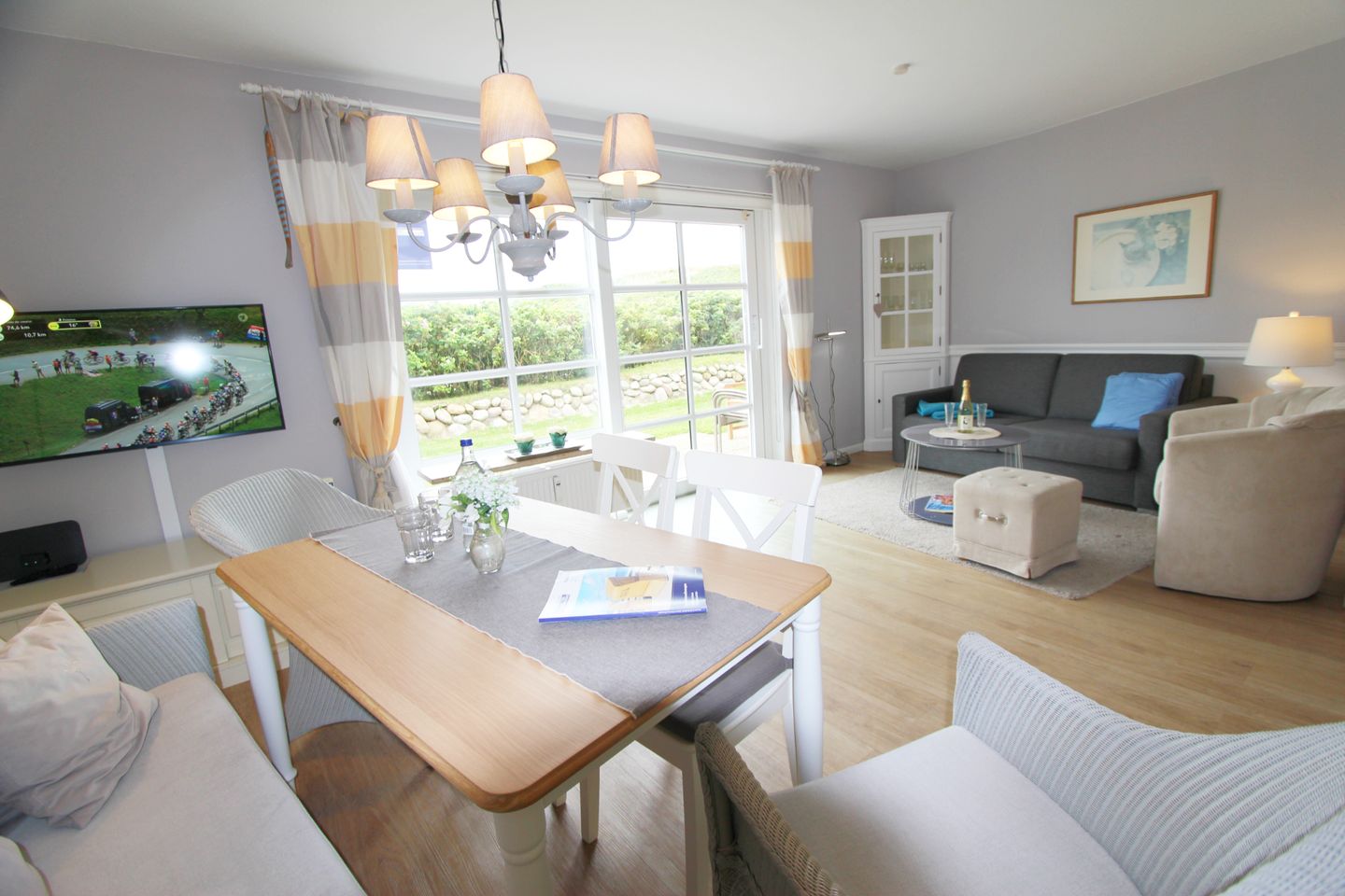 Dünenblick II  - Hochkamp 14, App. 5 Wenningstedt - Wohnzimmer