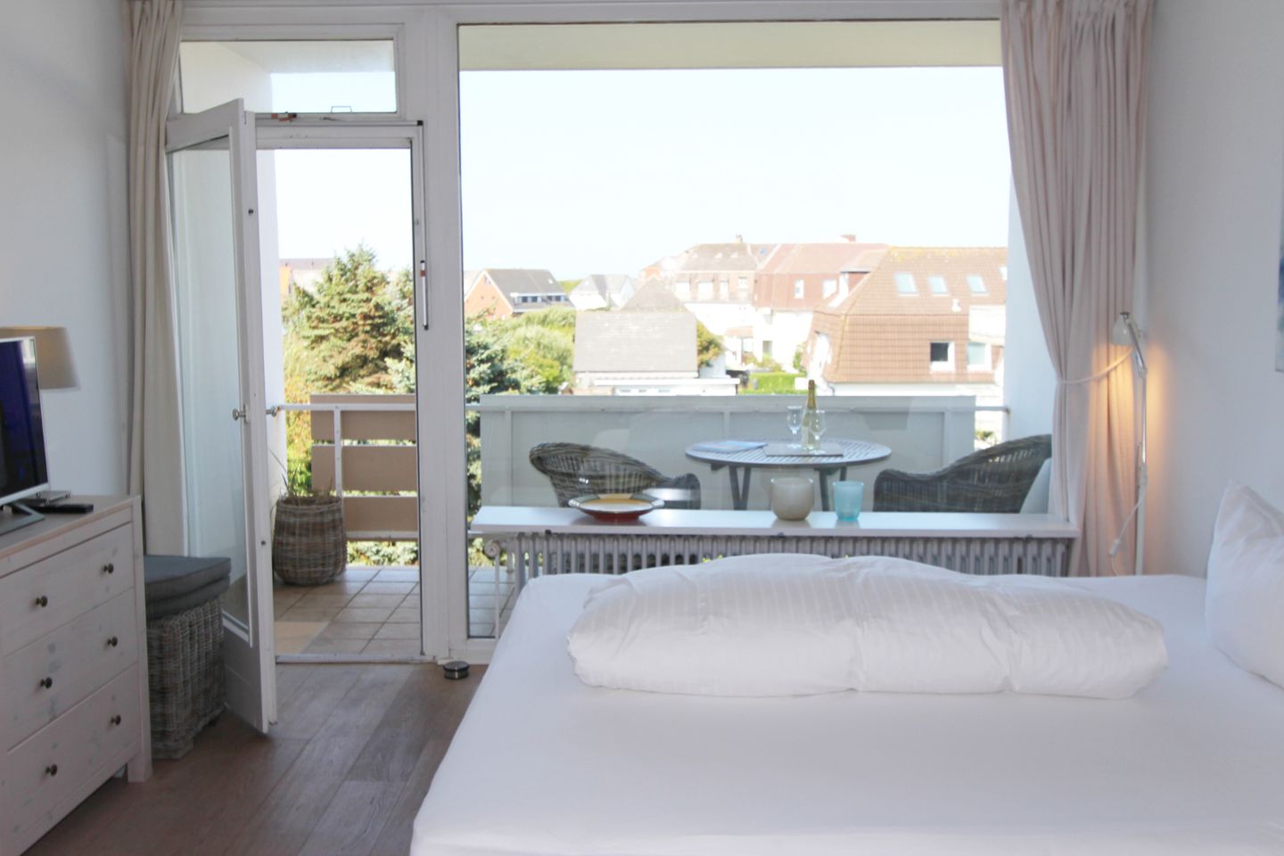  Strandzimmer - Haus Hammerich - Berthin-Bleeg-Str. 17, App. 22 Wenningstedt - Wohnzimmer