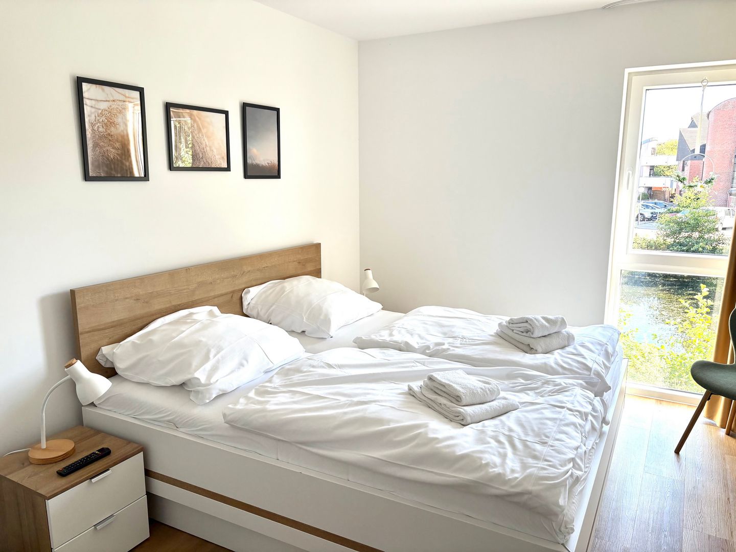 NordseeResort Friesland Nordseeresort Friesland 50-1-s Schillig - Schlafzimmer mit Doppelbett