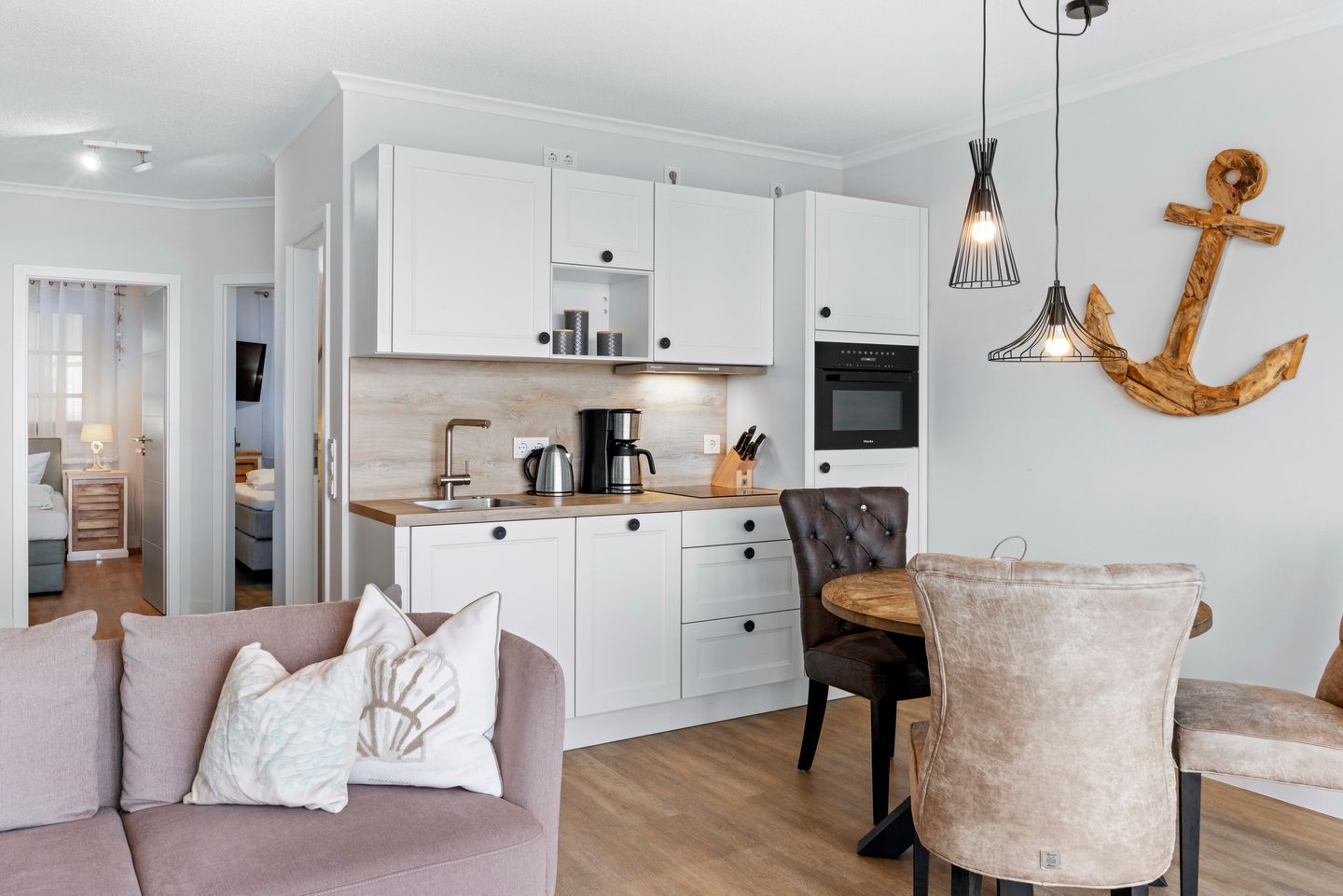 Apartmenthaus Atlantik Apartmenthaus Atlantik 311 Kühlungsborn - Wohn-Essbereich mit Küchenzeile