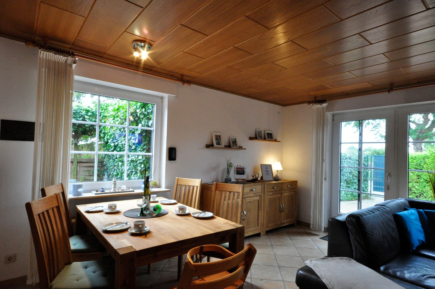  Ferienhaus "Uferglück" Uferstraße 2 F Carolinensiel - 